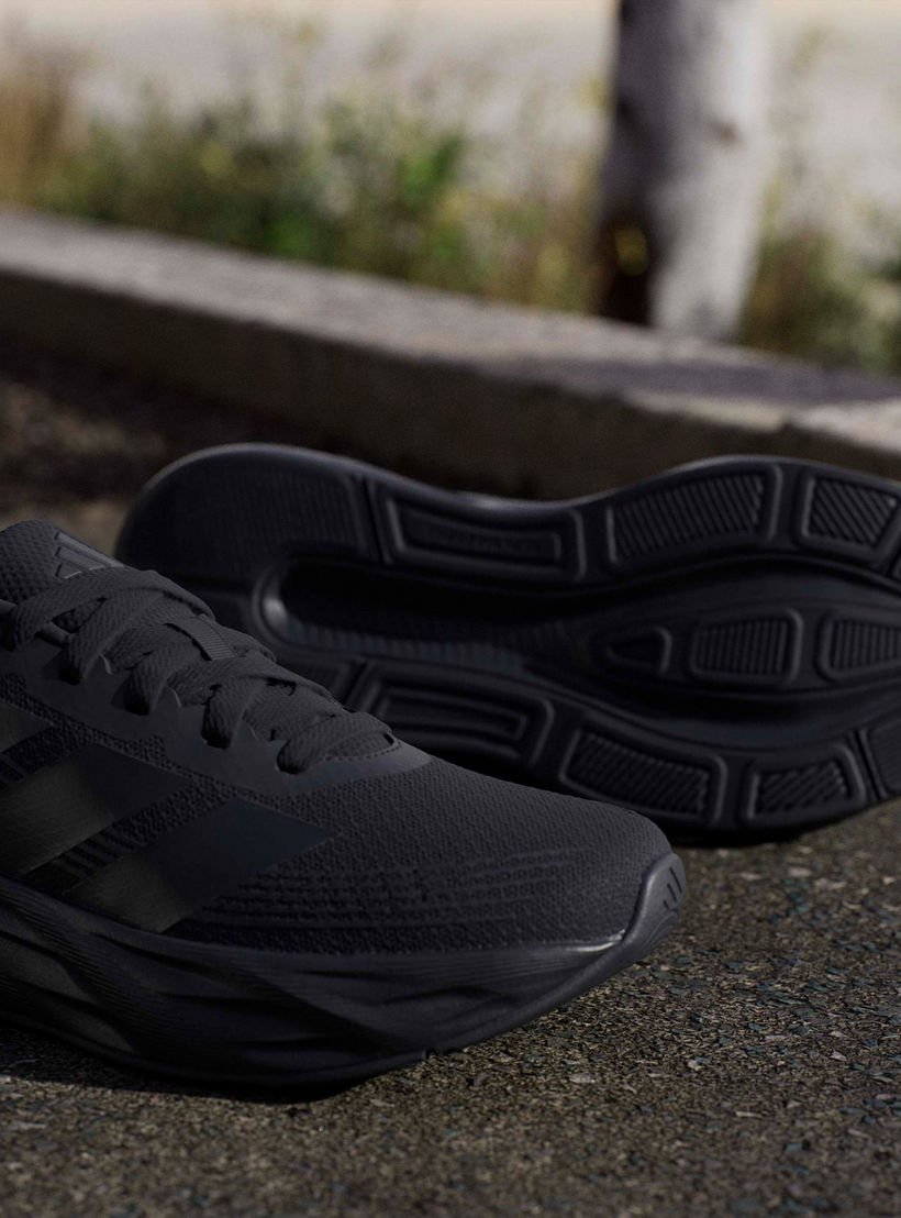 حذاء جري برباط إغلاق جالاكسي 8 للأطفال من أديداس-sports-boys-shoes-image-8