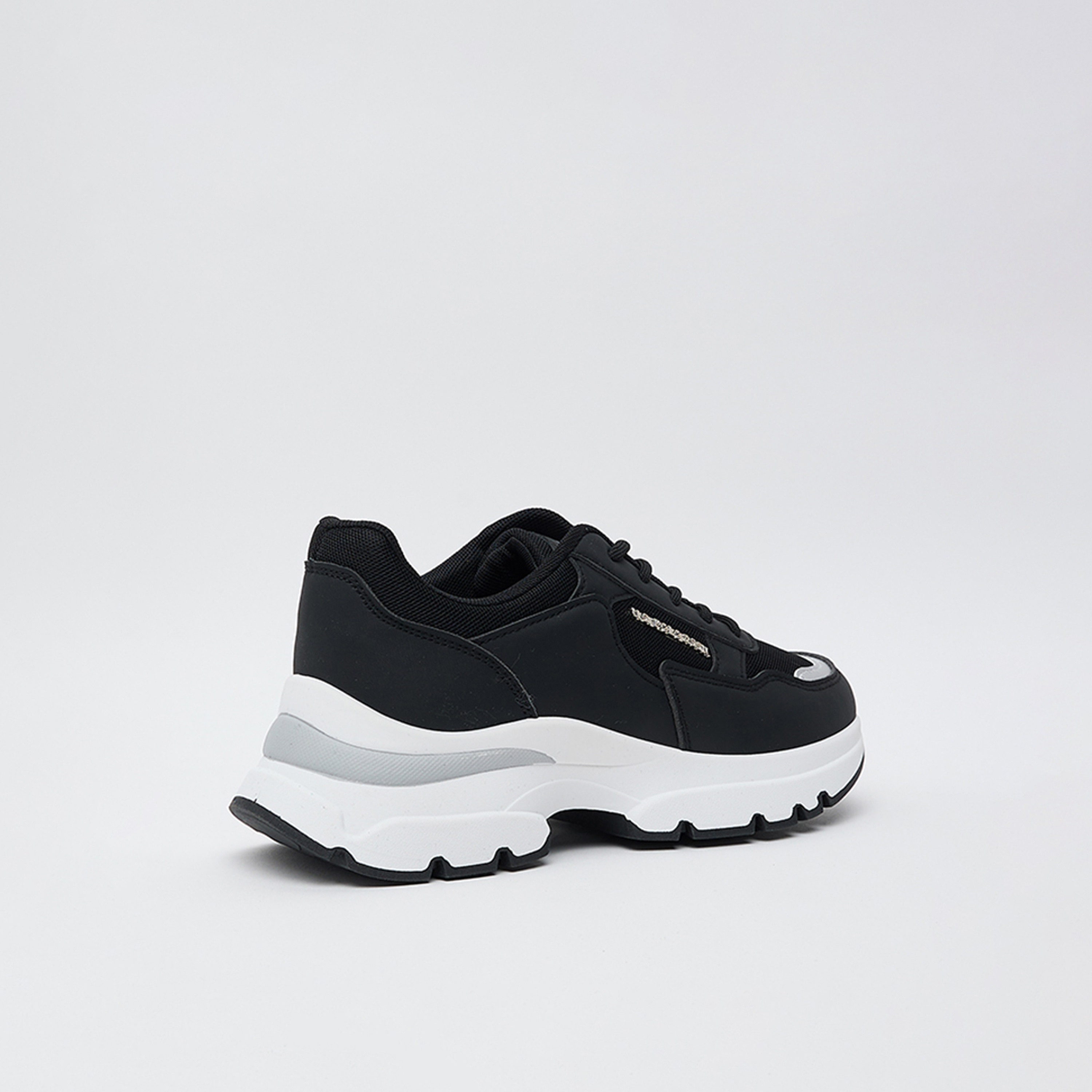 يو اس بولو - حذاء رياضي نسائي برباط، سميك، منخفض الكاحل | LARISSA-GLB-WMN-women-shoes-sneakers-image-4