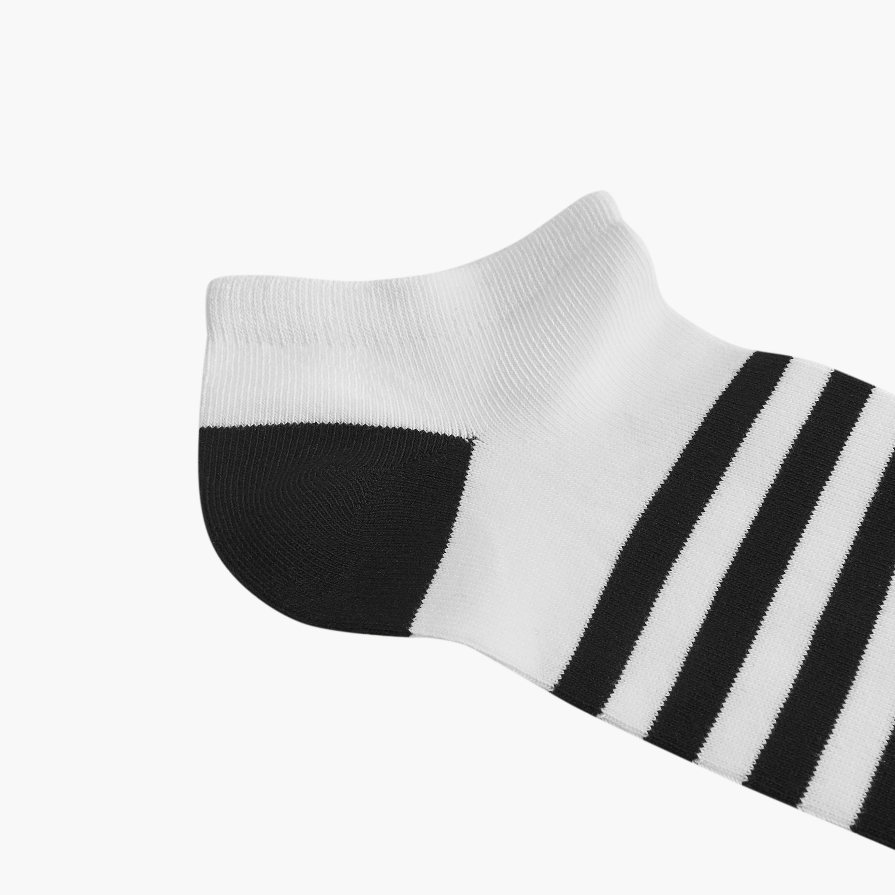Lee Cooper Logo Print Non-Terry Ankle Length Socks - Set of 5-men-socks-image-5
