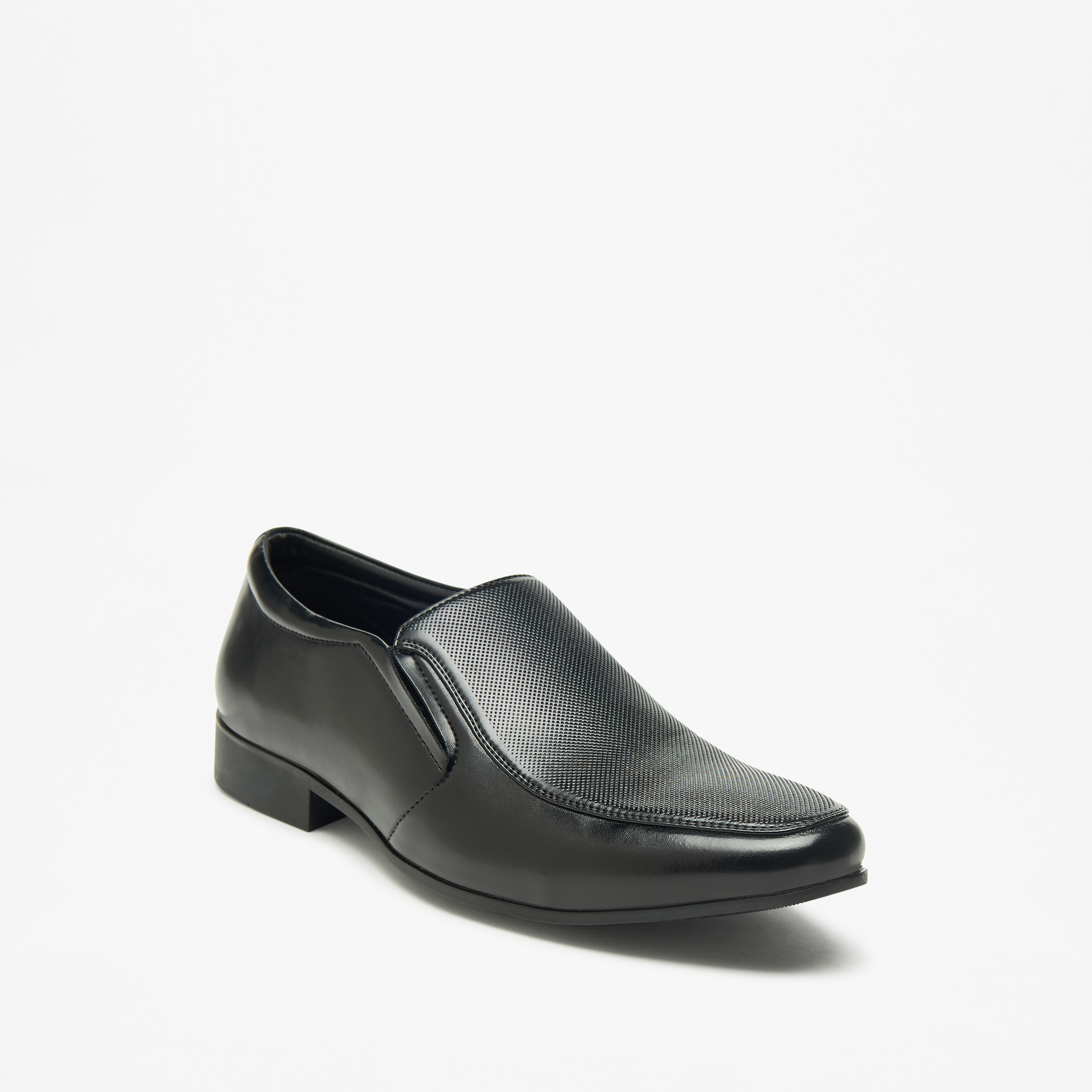 حذاء سادة سهل الارتداء من إل بي إل من شو إكسبرس-men-shoes-formalshoes-image-1