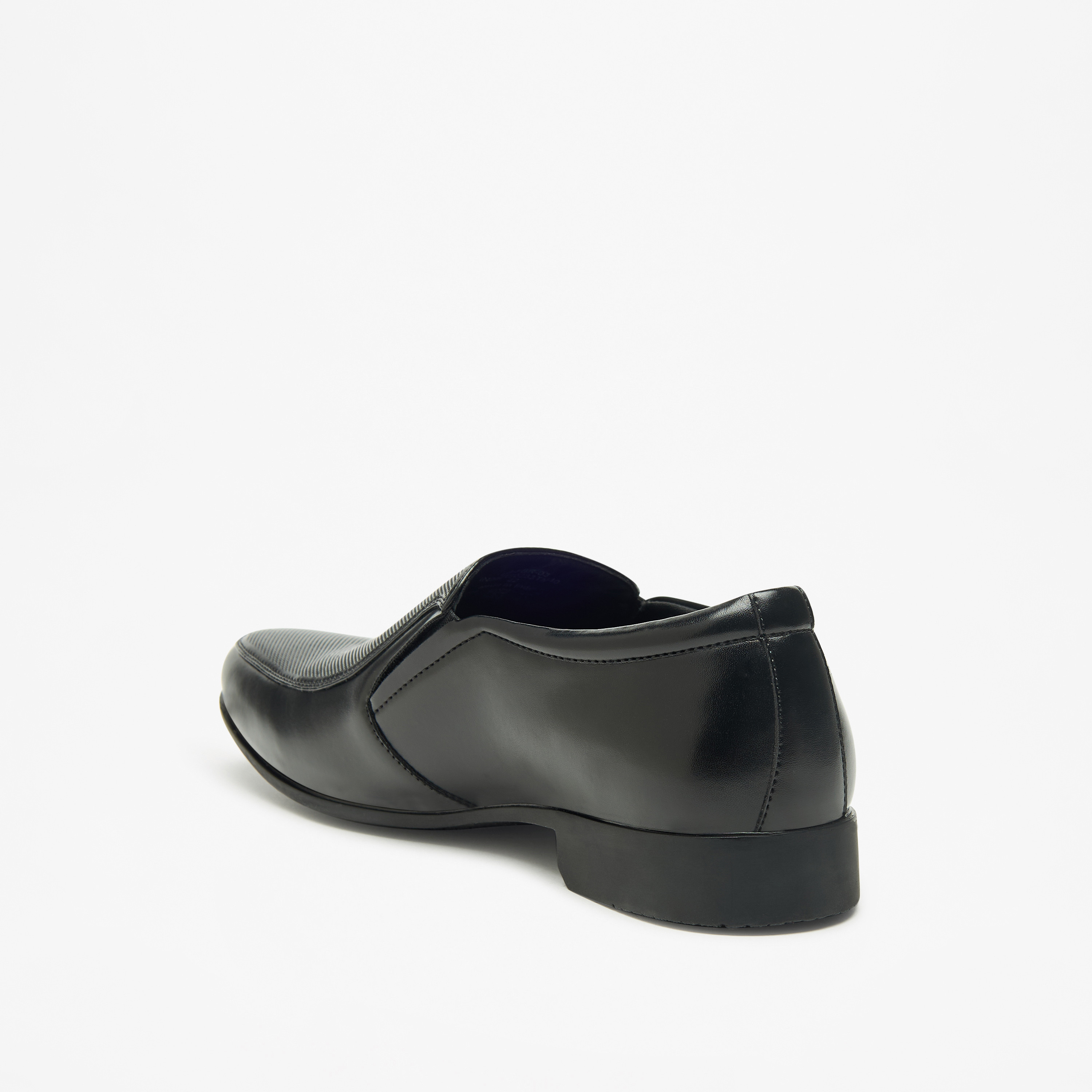حذاء سادة سهل الارتداء من إل بي إل من شو إكسبرس-men-shoes-formalshoes-image-2