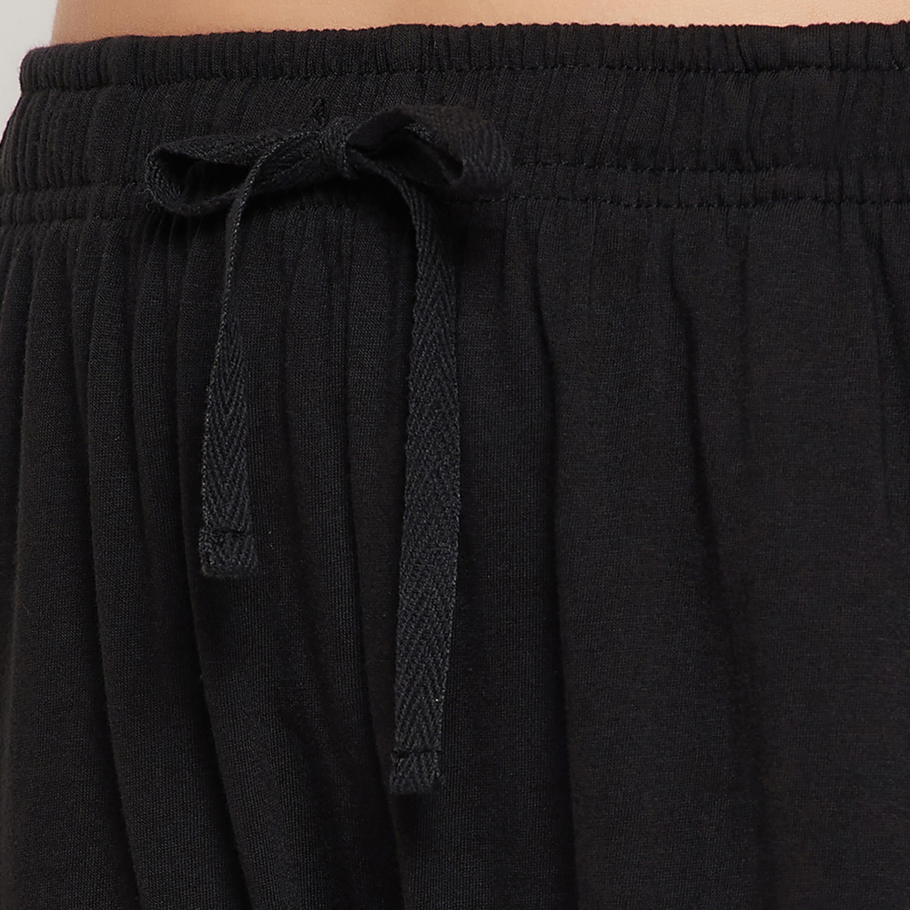 بيجامة نسائية من القطن الغني باللون الأسود من كلوفيا-women-clothing-nightwear-pyjamas-bottoms-image-6