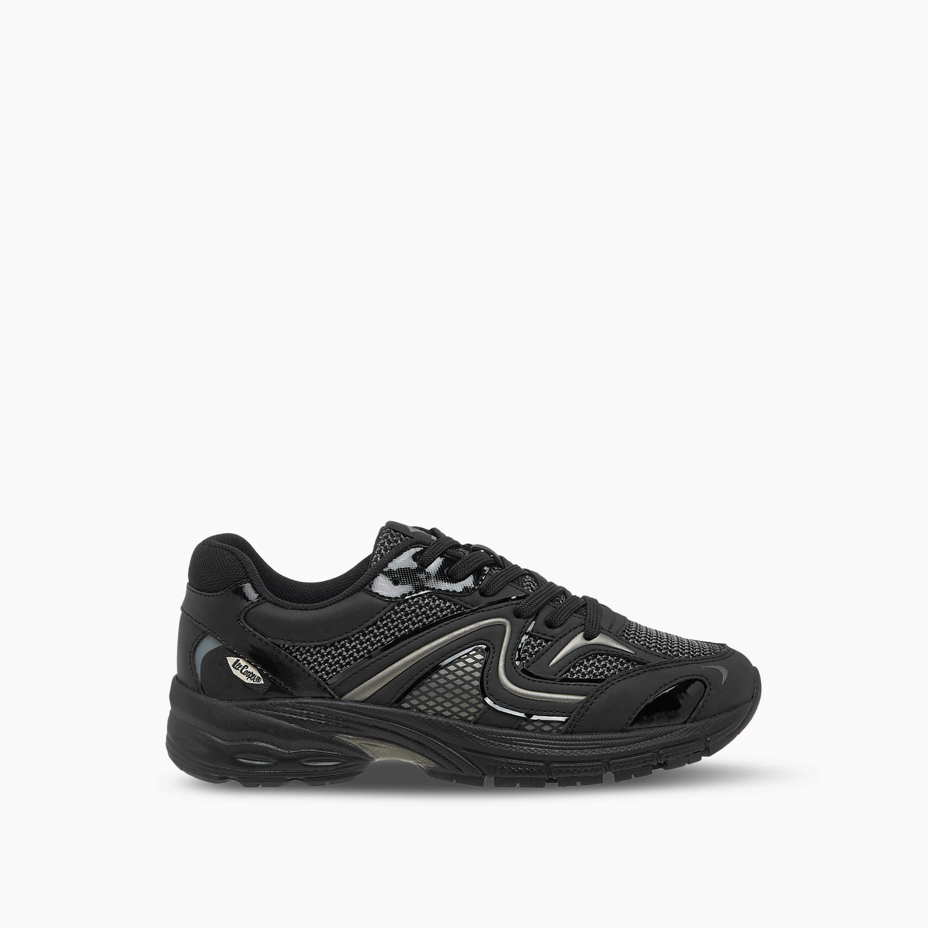 حذاء سنيكرز بطول الكاحل ورباط إغلاق للنساء من لي كوبر-women-shoes-sneakers-image-4