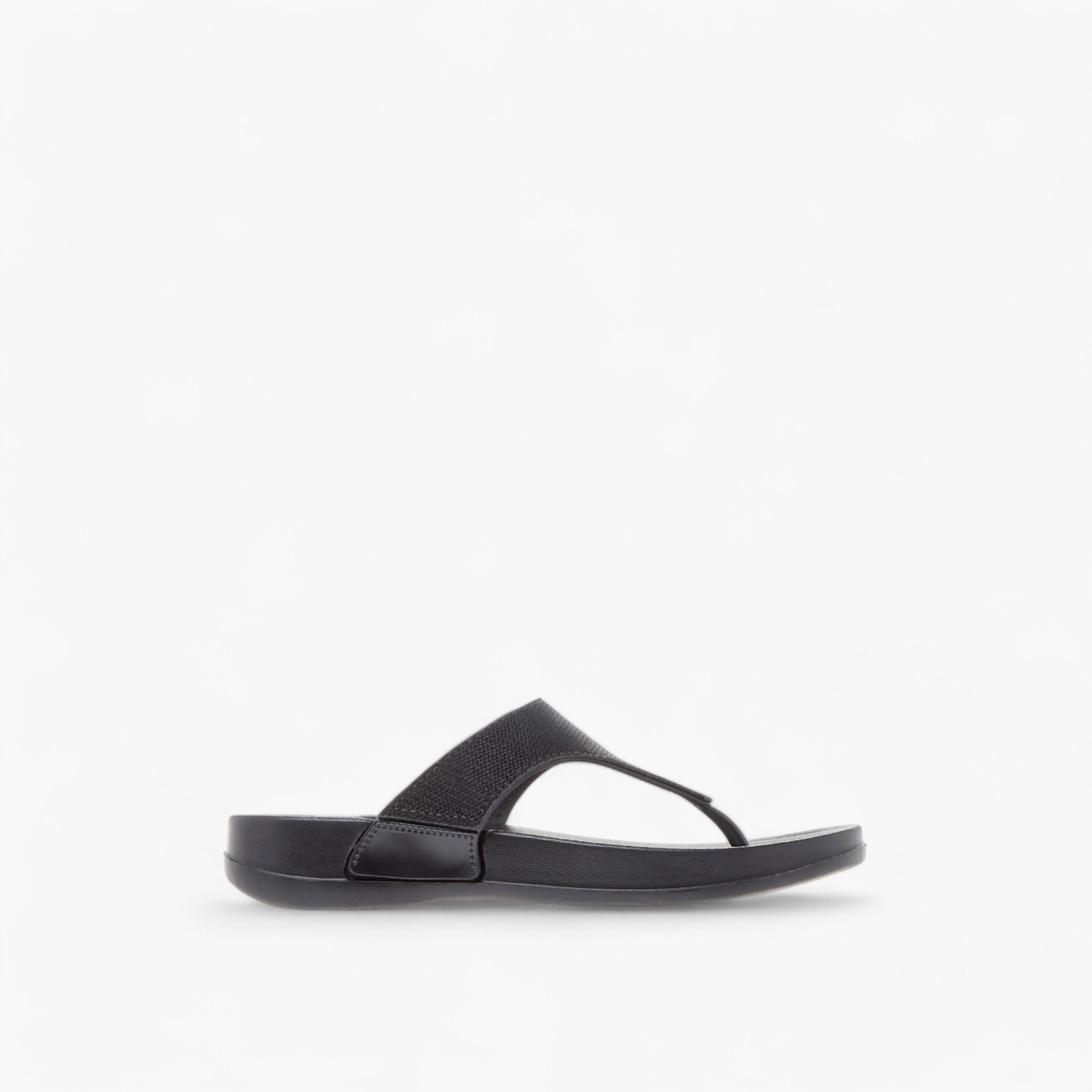 شبشب ثونج سهل الارتداء بارز الملمس للنساء من سيليست-women-shoes-flipflopsandslides-image-2