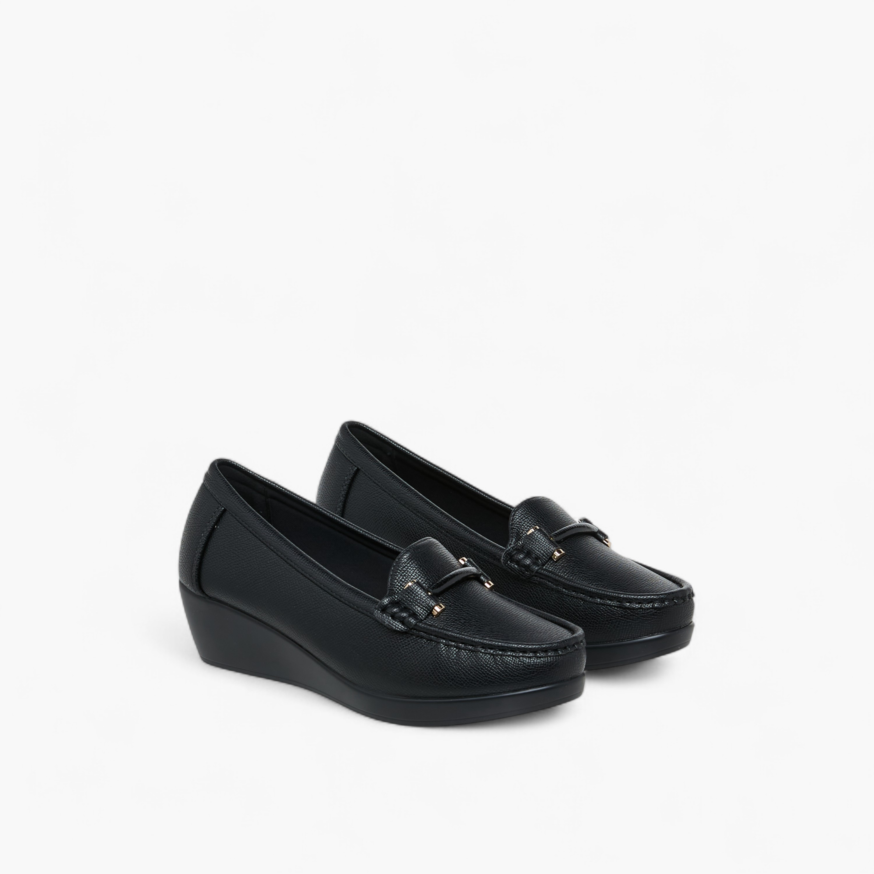 حذاء لوفر سادة سهل الارتداء بكعب ويدج من لو كونفورت-women-shoes-heels-image-1