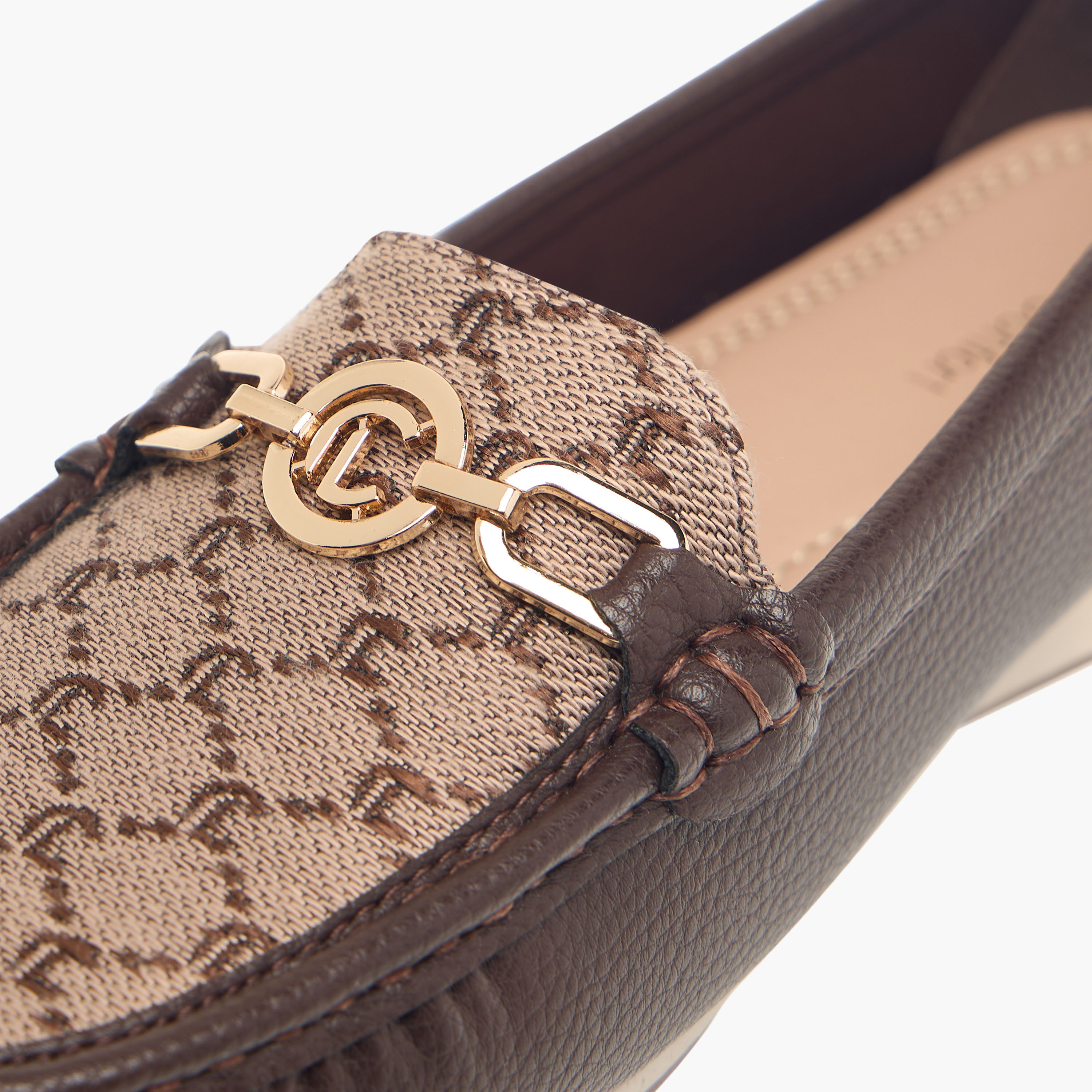 Le Confort Monogram Textured Slip-On Loafers with Metallic Accent-women-shoes-flats-loafers-image-4