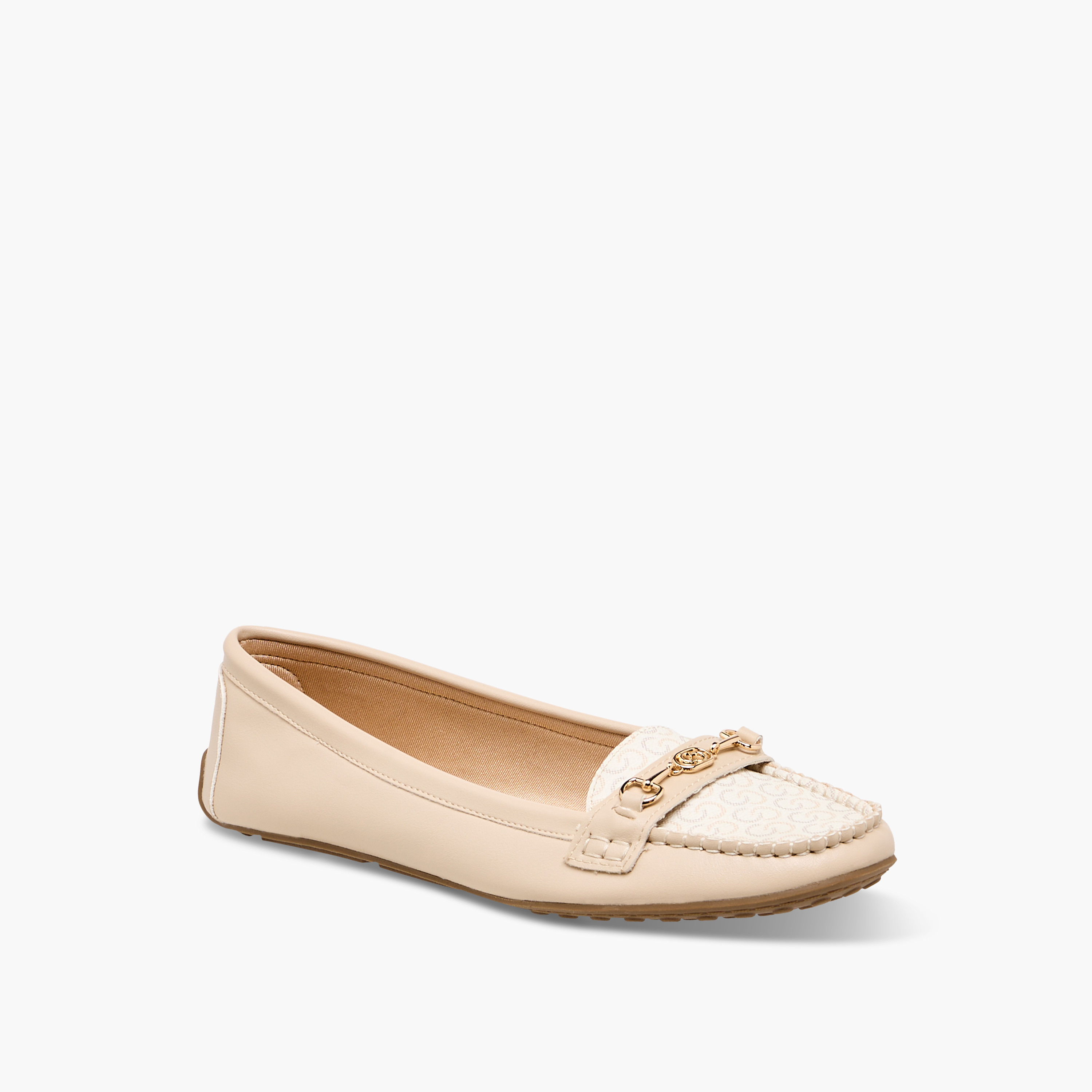 حذاء سهل الارتداء بطبعات مونوجرام للنساء من سيليست-women-shoes-loafersandmoccasins-image-4