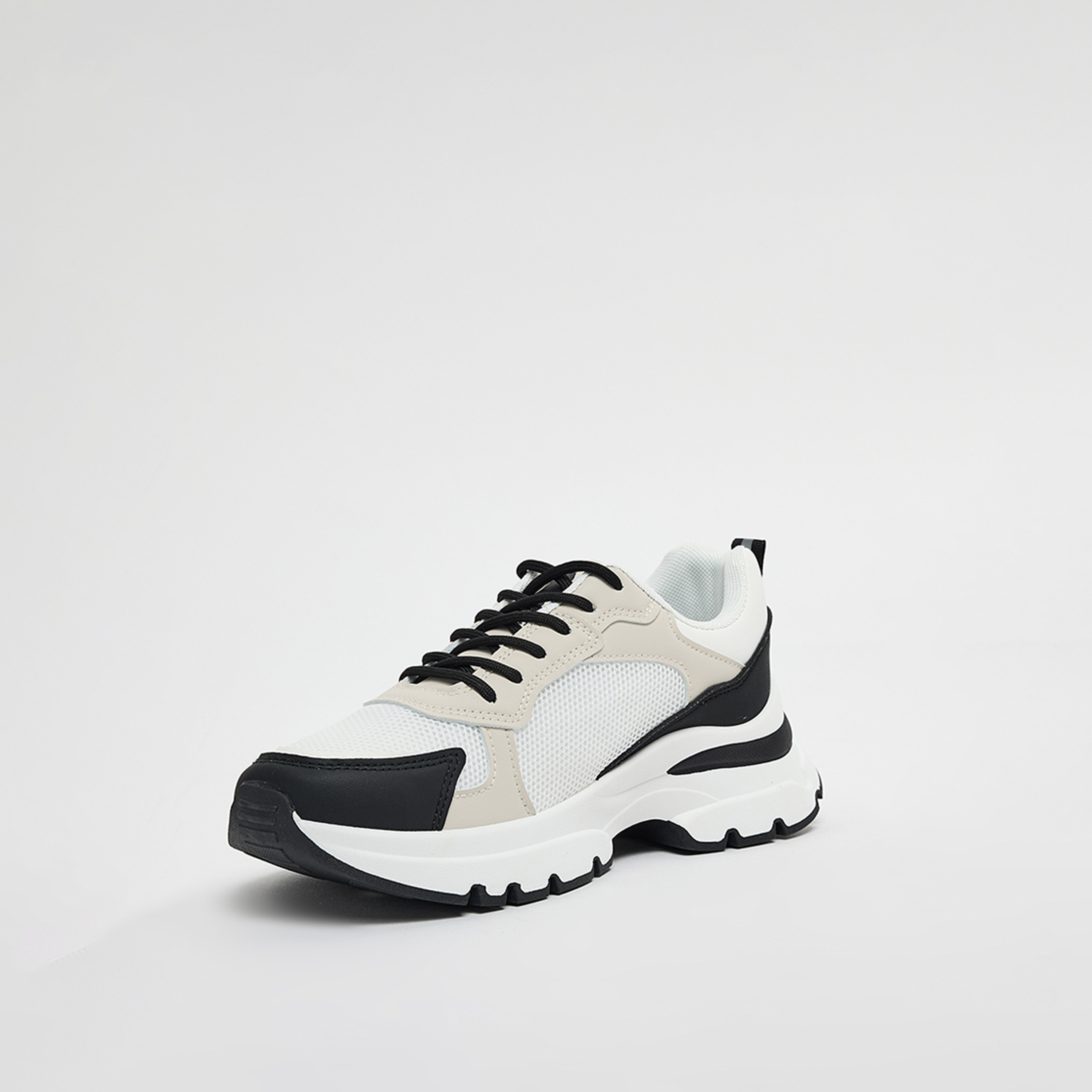 يو اس بولو اسن- حذاء رياضي برباط كاحل منخفض للنساء  | LEAH GLB WMN-women-shoes-sneakers-image-4