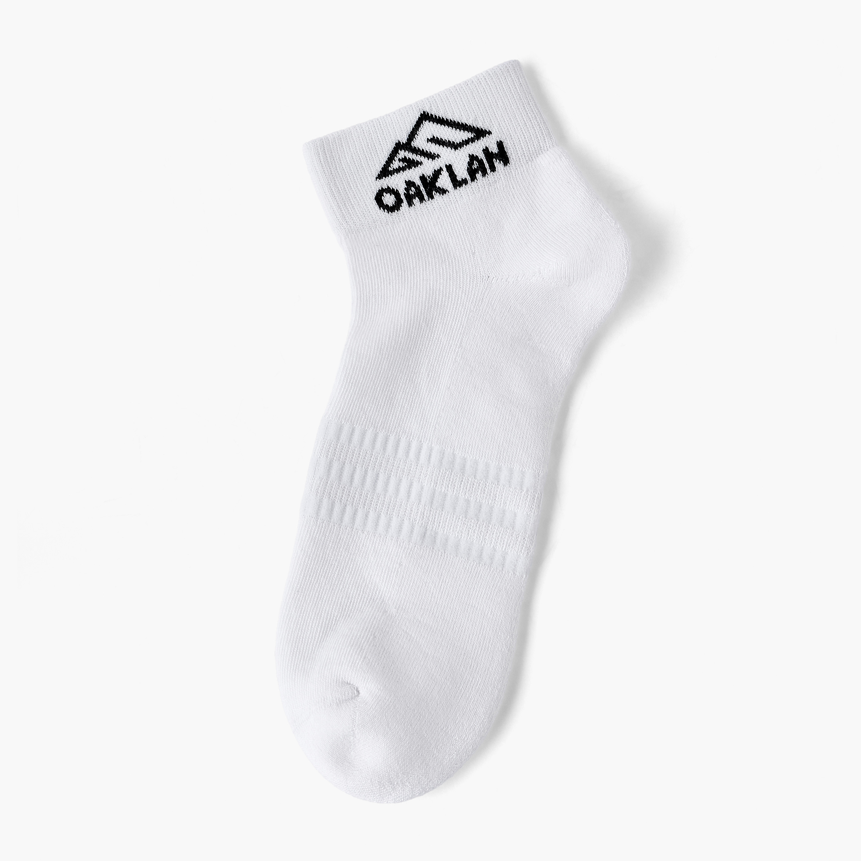 طقم جوارب رياضية 5 أزواج بطول الكاحل للرجال من أوكلان من شو إكسبريس-men-socks-image-2