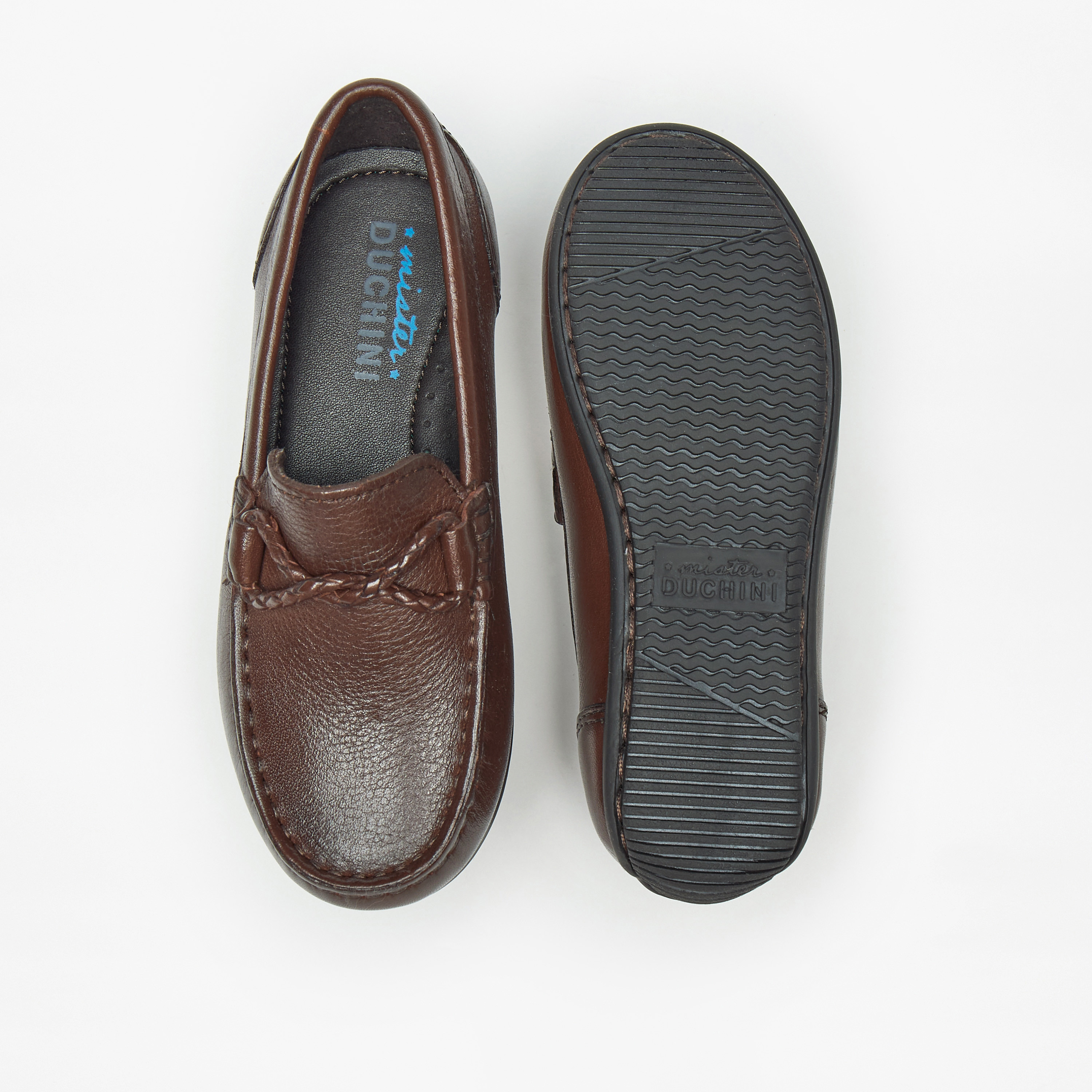 Mister Duchini Solid Slip-On Moccasins with Textured Trim-boys-shoes-loafers-image-4