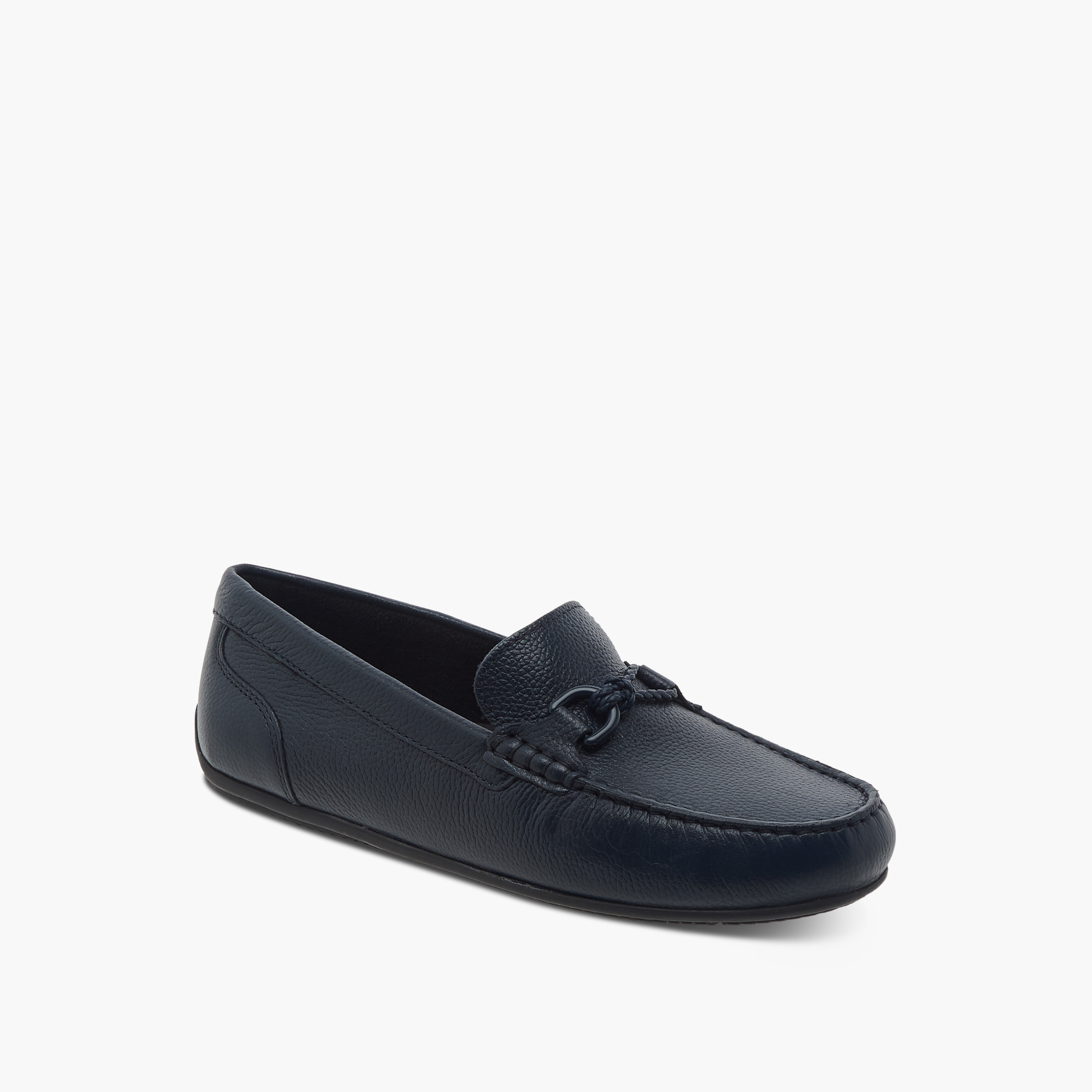حذاء موكاسين سهل الارتداء وبارز الملمس بزينة معدنية من مستر دوتشيني-boys-shoes-loafers-image-2