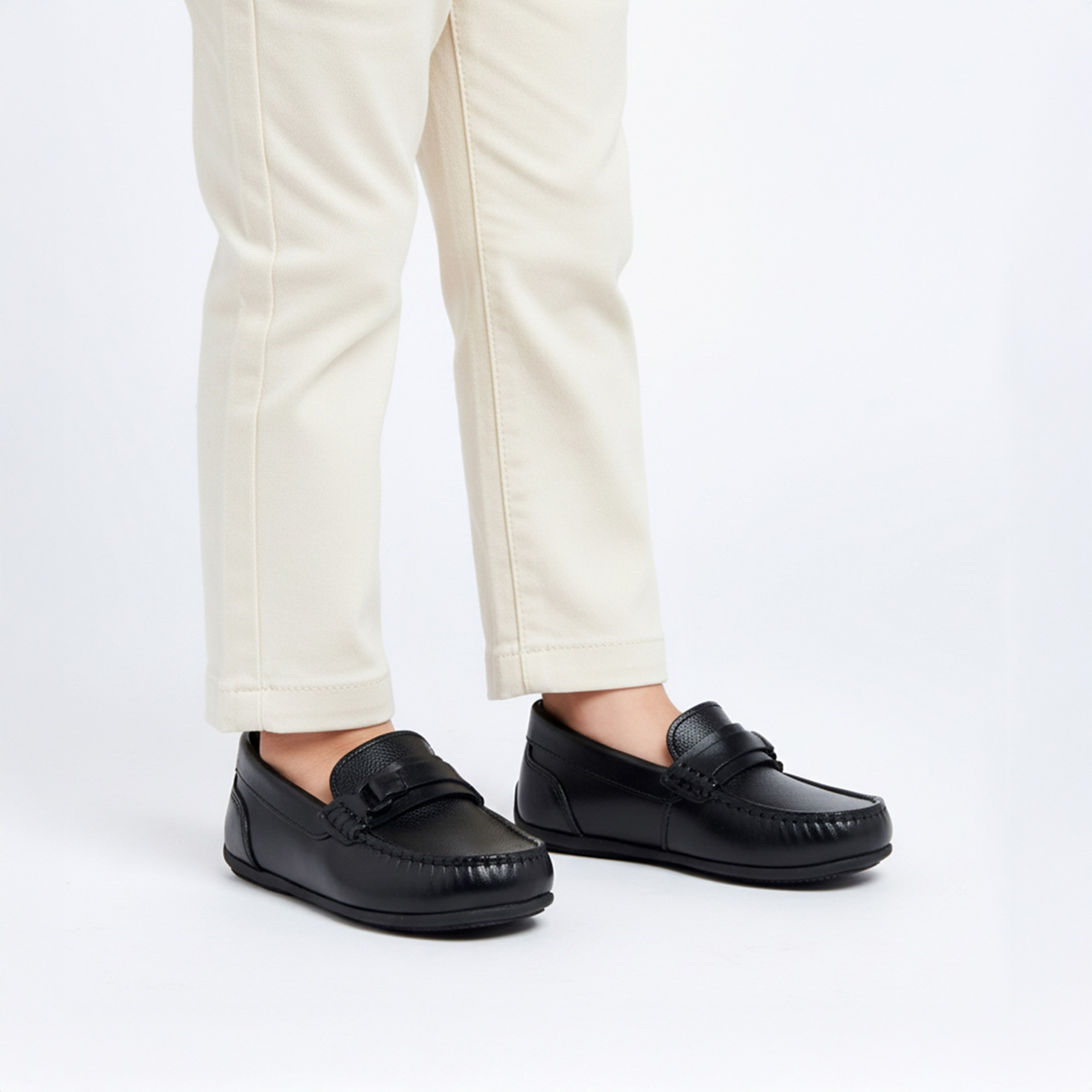 حذاء موكاسين جلد سهل الارتداء للأولاد من مستر دوتشيني-boys-shoes-loafers-image-2