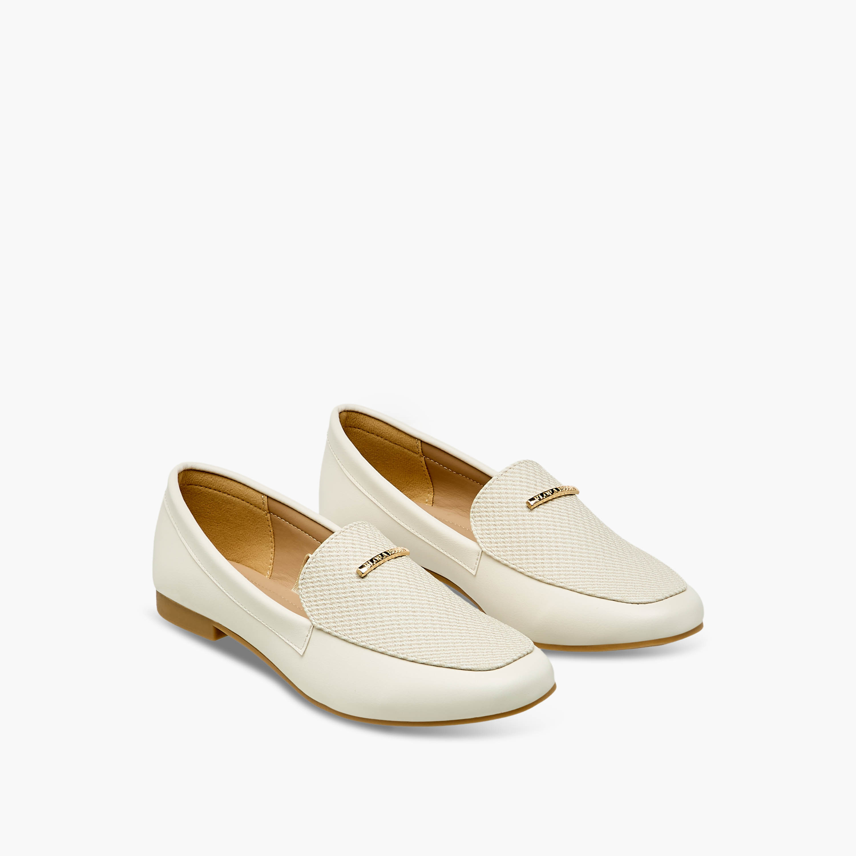 حذاء لوفر بارز الملمس للنساء من فلورا بيلا-women-shoes-loafersandmoccasins-image-1