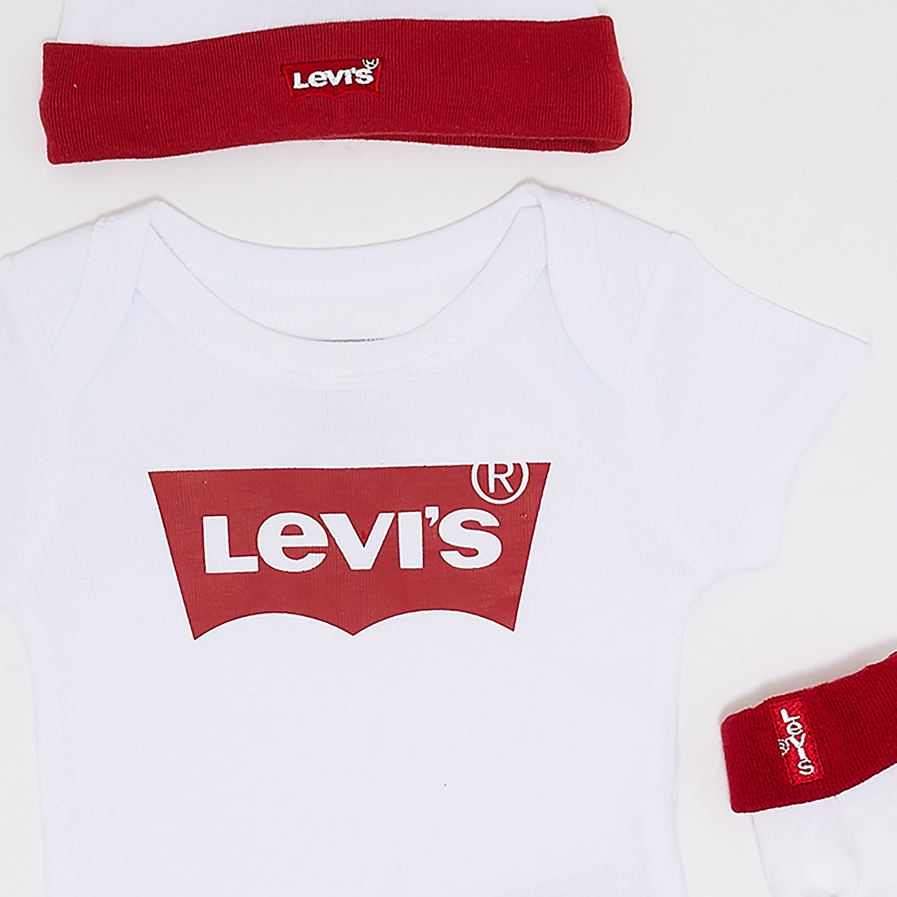 Levi's 3-Piece Printed Long Sleeves Bodysuit, Cap with Pair of Booties-baby-girls-clothing-setsandcoords-image-3