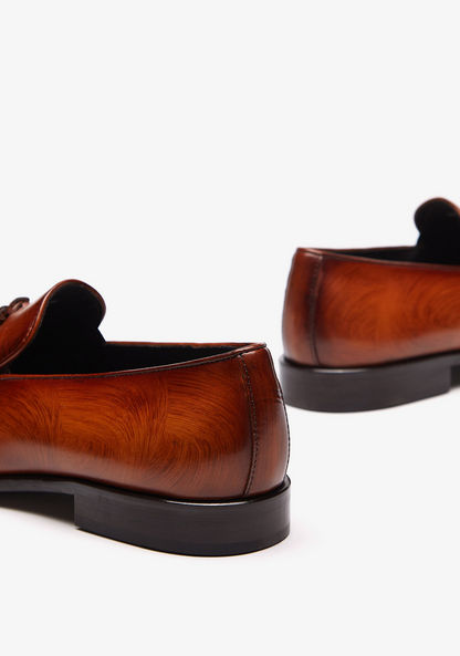 Duchini Men's Slip-On Loafers with Tassel Detail-Men%27s Formal Shoes-image-3