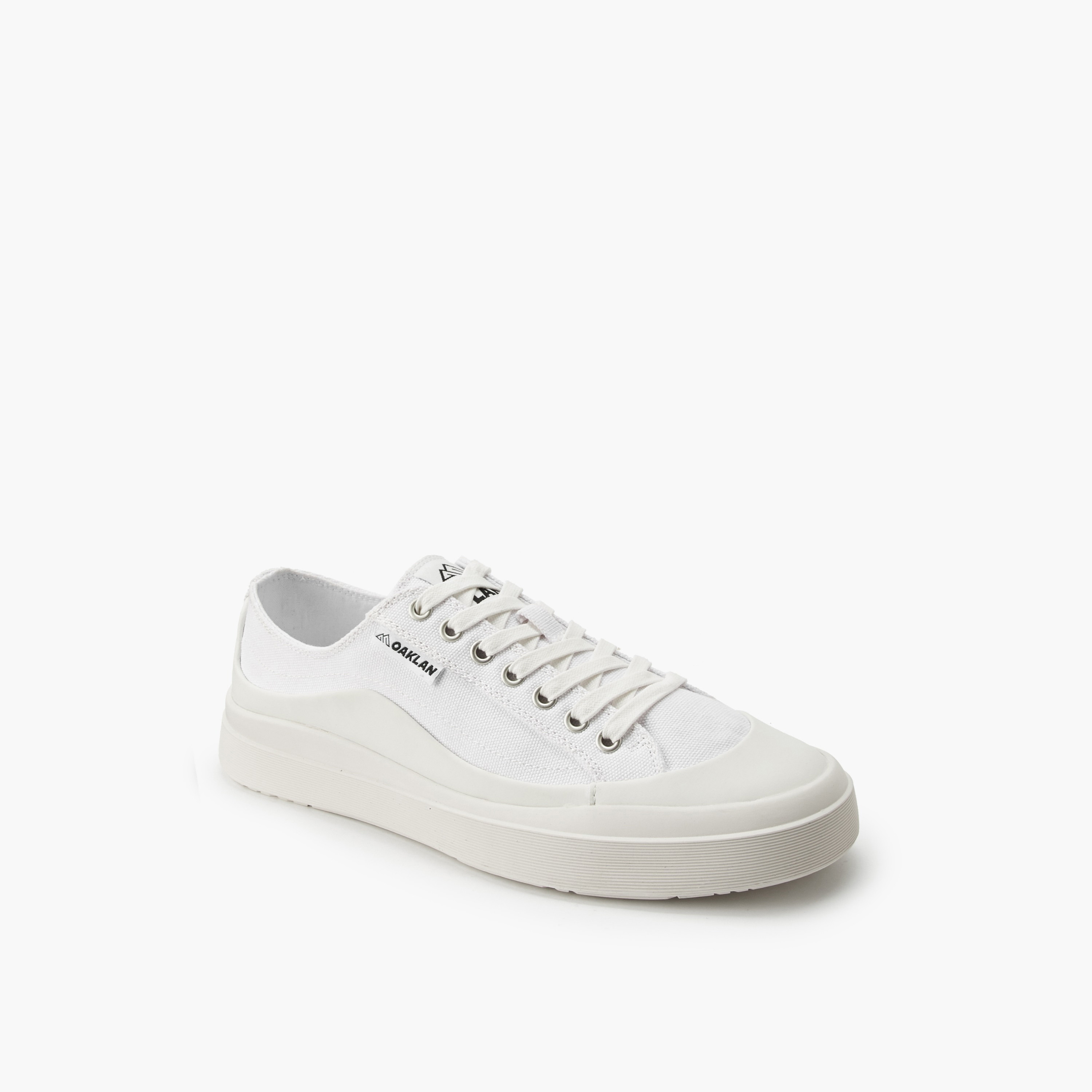 حذاء سنيكرز كانفاس برباط إغلاق للرجال من أوكلان باي شوإكسبرس-men-shoes-sneakers-image-2