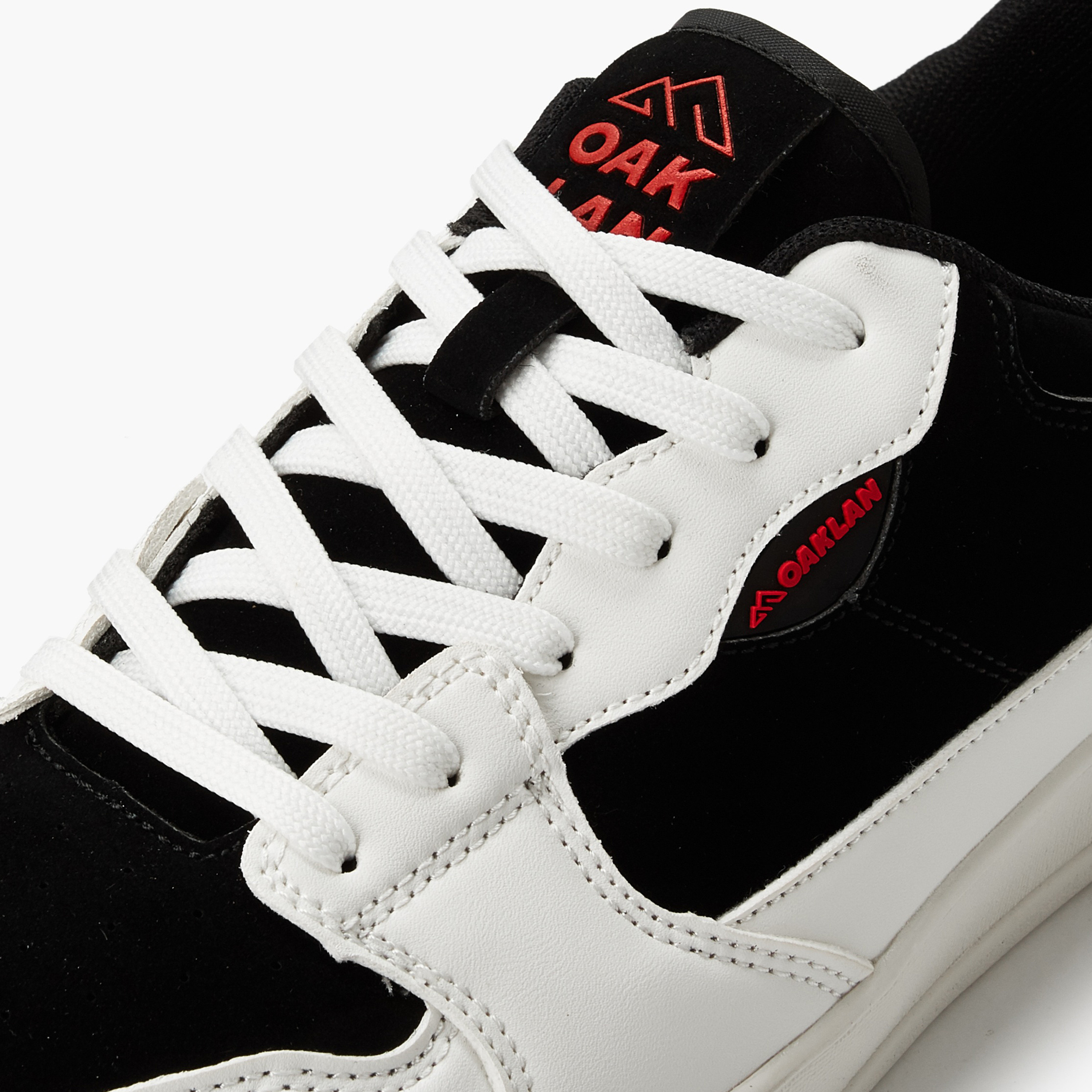 حذاء للرجال بطول الكاحل ورباط من أوكلان من شوإكسبريس-men-shoes-sneakers-image-4