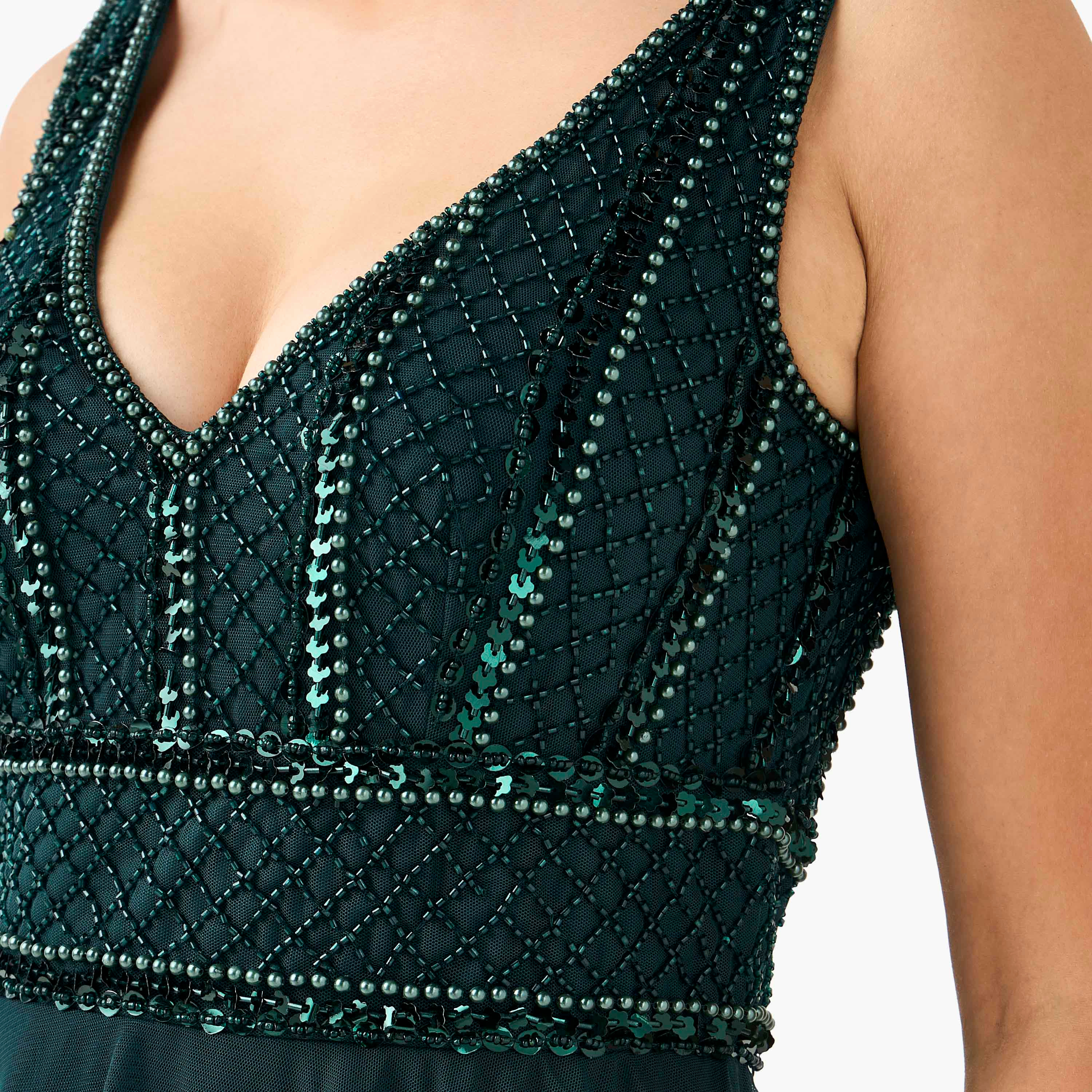 فستان مزين متعدد الطبقات بياقة V للنساء من ليس آند بيدز-women-clothing-dresses-image-6