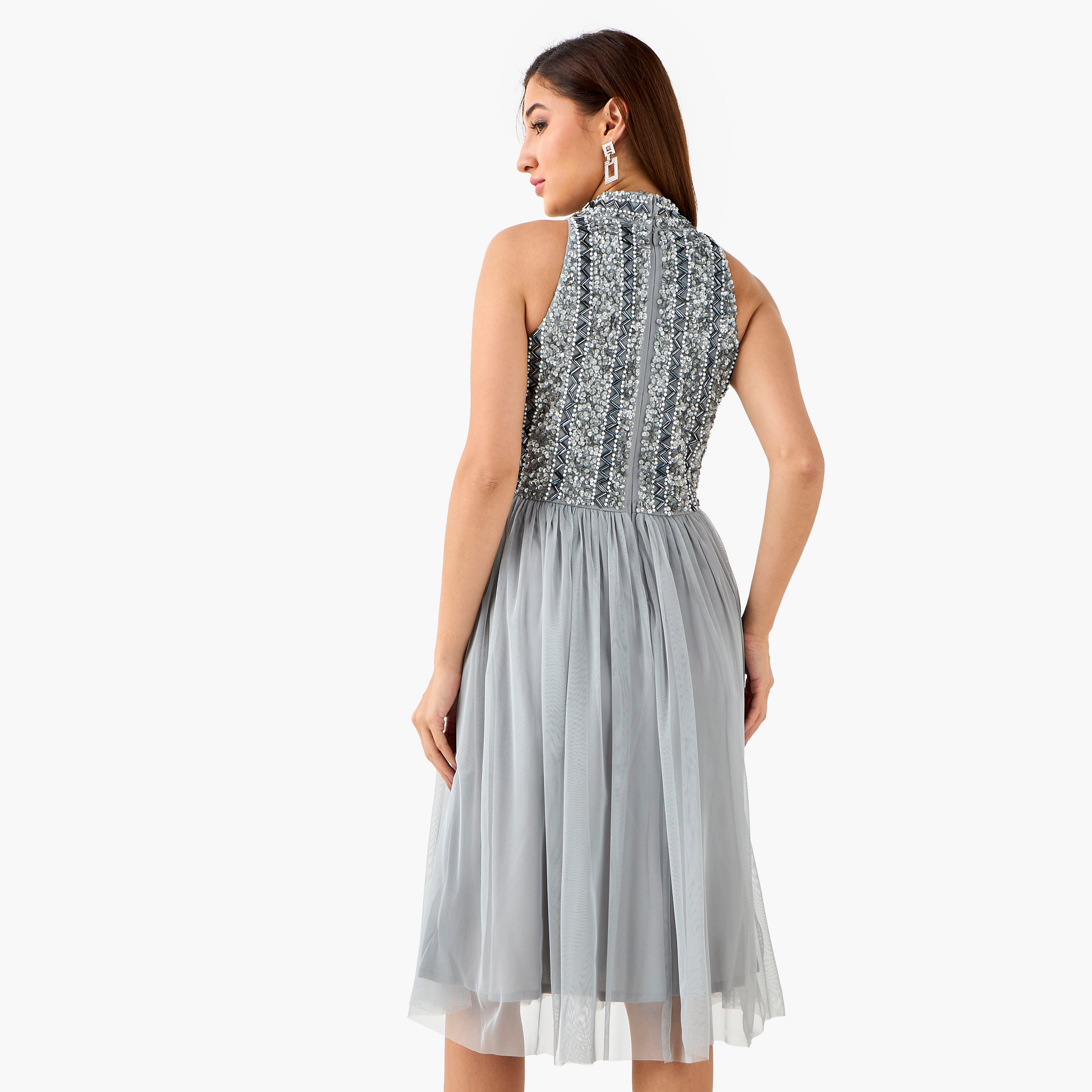 فستان بليسيه مزين بتطريز وياقة عالية للنساء من ليس آند بيدز-women-clothing-dresses-image-3