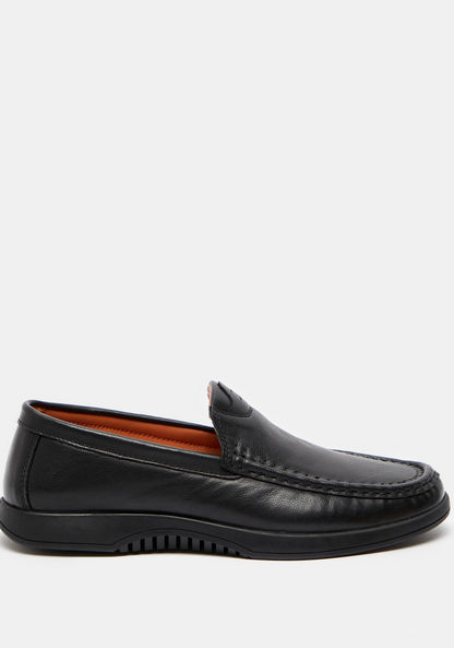 Le Confort Textured Slip-On Loafers-Men%27s Casual Shoes-image-0