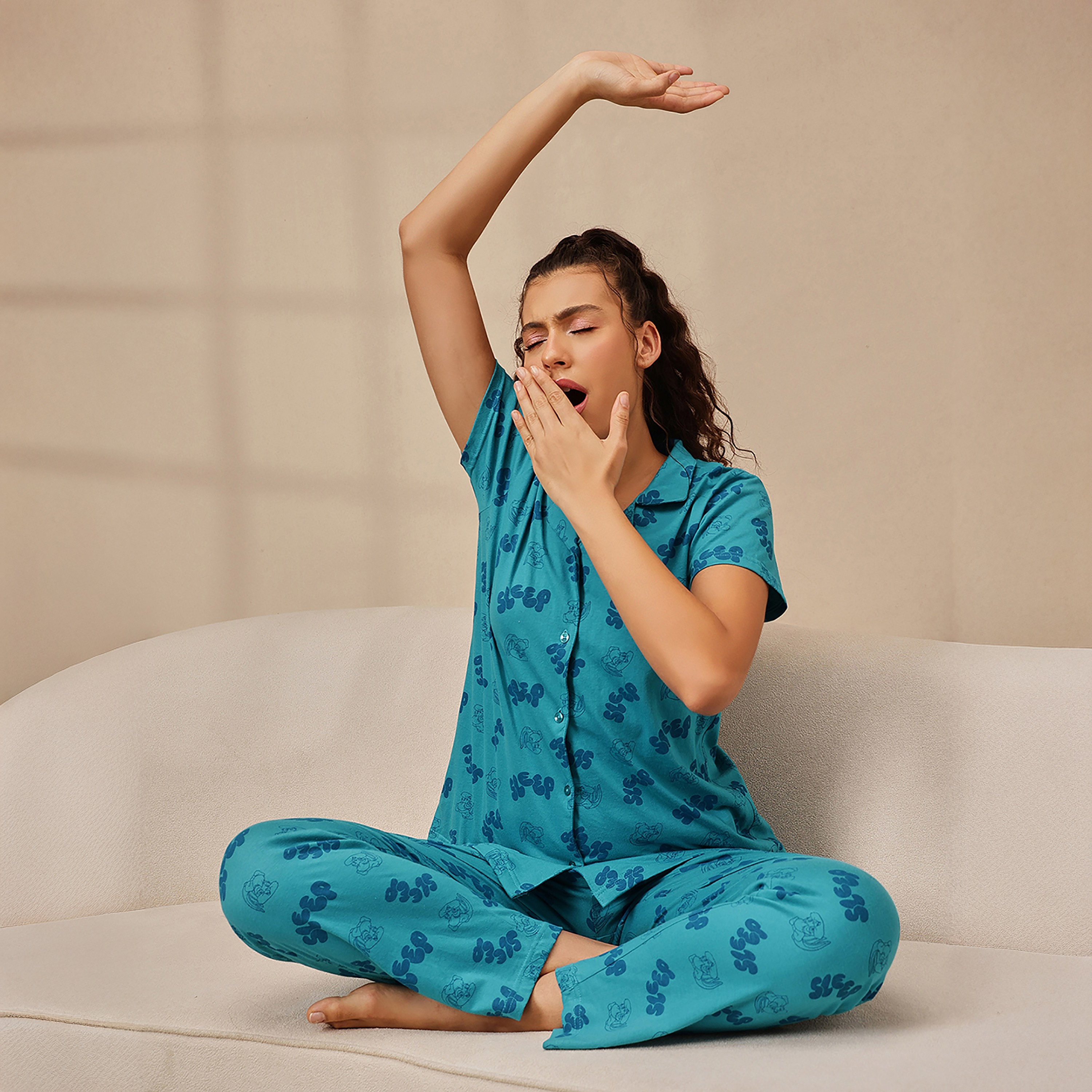 بدلة نوم نسائية "لوني تونز كلاسيك: بيبي لولا" من كلوفيا - قطن 100%-women-clothing-nightwear-pyjamas-longsets-image-12