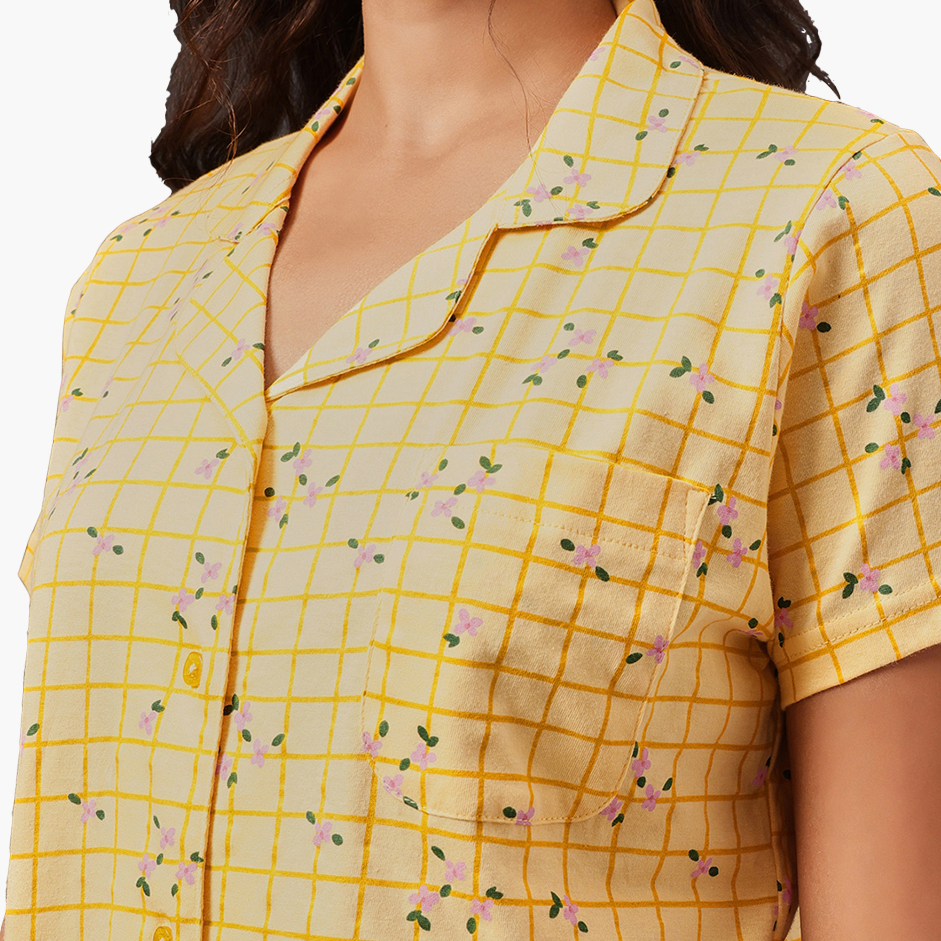 طقم قميص وبنطلون بيجامة نسائي مطبوع وأزرار بلون أصفر فاتح من كلوفيا - قطن 100%-women-clothing-nightwear-pyjamas-longsets-image-6