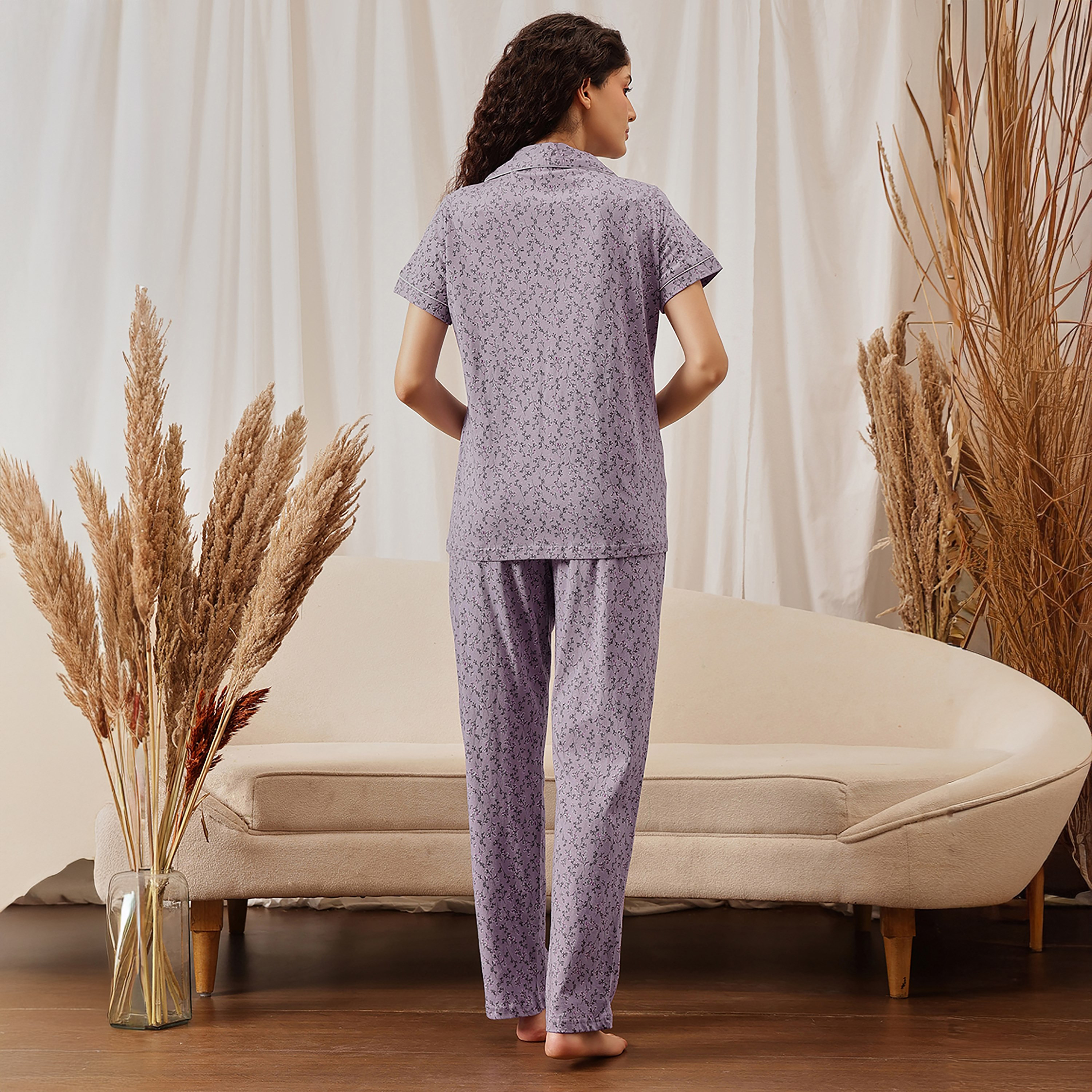 طقم قميص وبنطلون بيجامة نسائي بطبعة الزهور وأزرار بلون ليلكي من كلوفيا - قطن 100%-women-clothing-nightwear-pyjamas-longsets-image-4