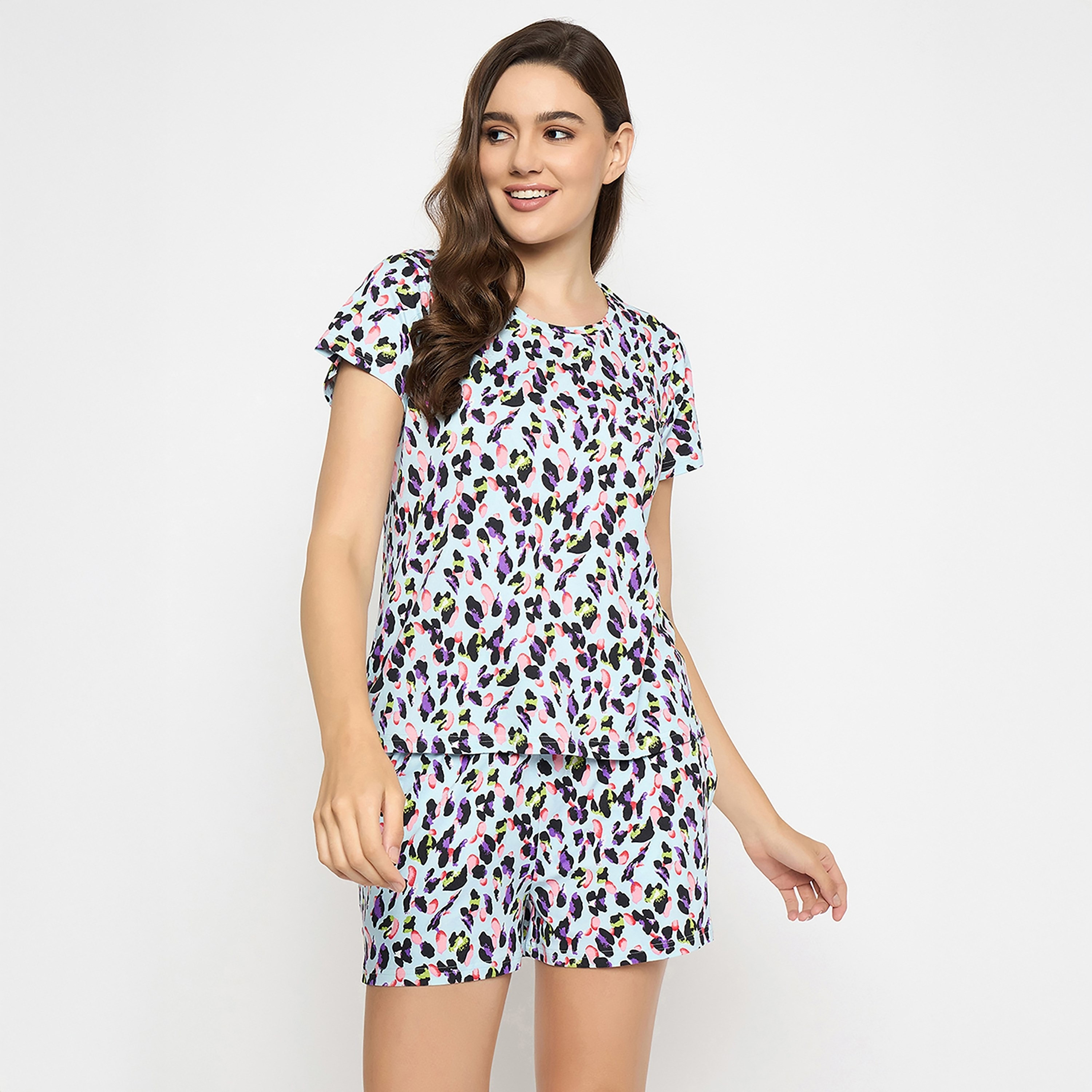 بلوزة وشورت نسائي بطبعة حيوانات باللون الأزرق الفاتح من كلوفيا - قماش مصقول-women-clothing-nightwear-pyjamas-shortsets-image-6