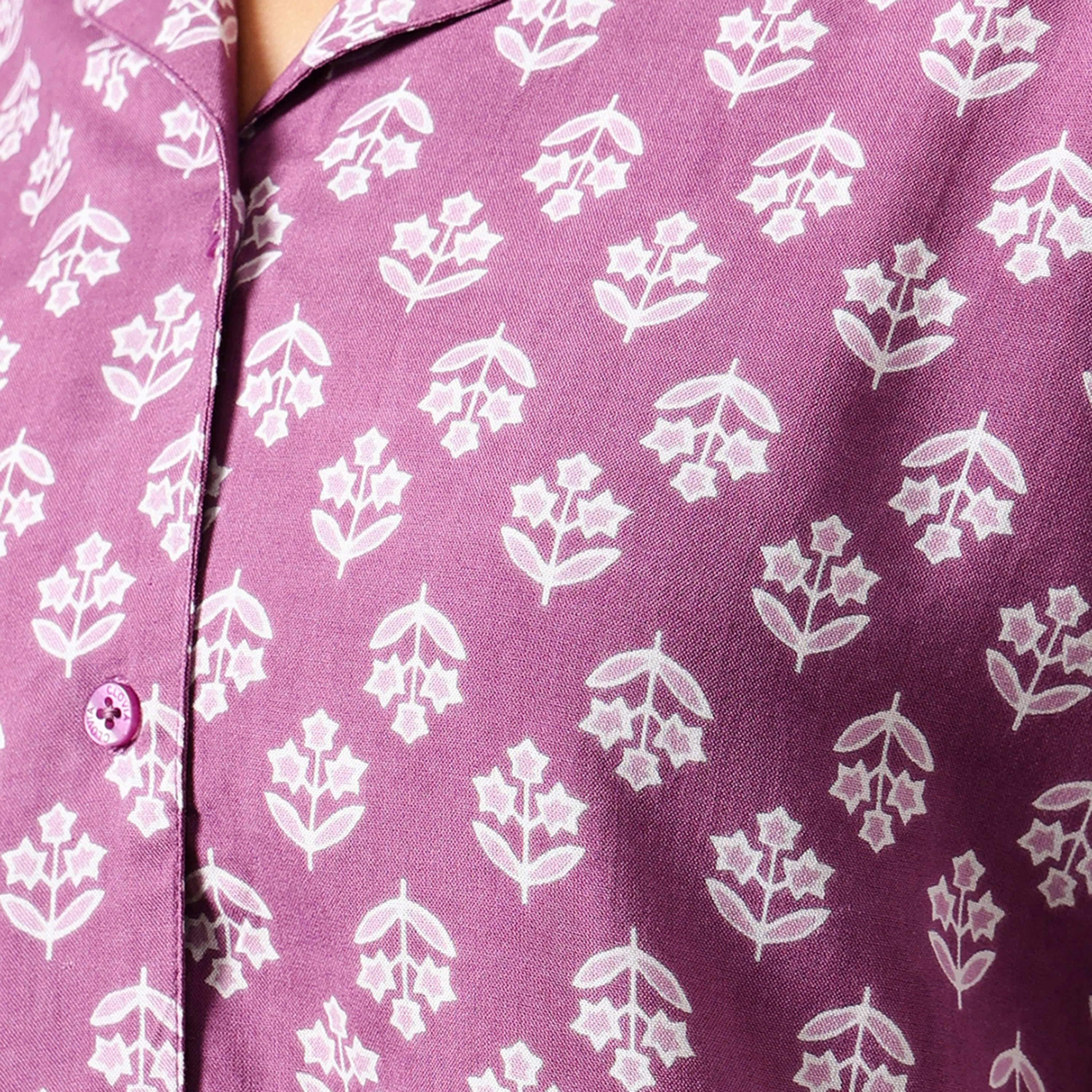 بدلة نوم نسائية بطبعة الزهور وأزرار بلون باذنجاني من كلوفيا - رايون-women-clothing-nightwear-pyjamas-longsets-image-5