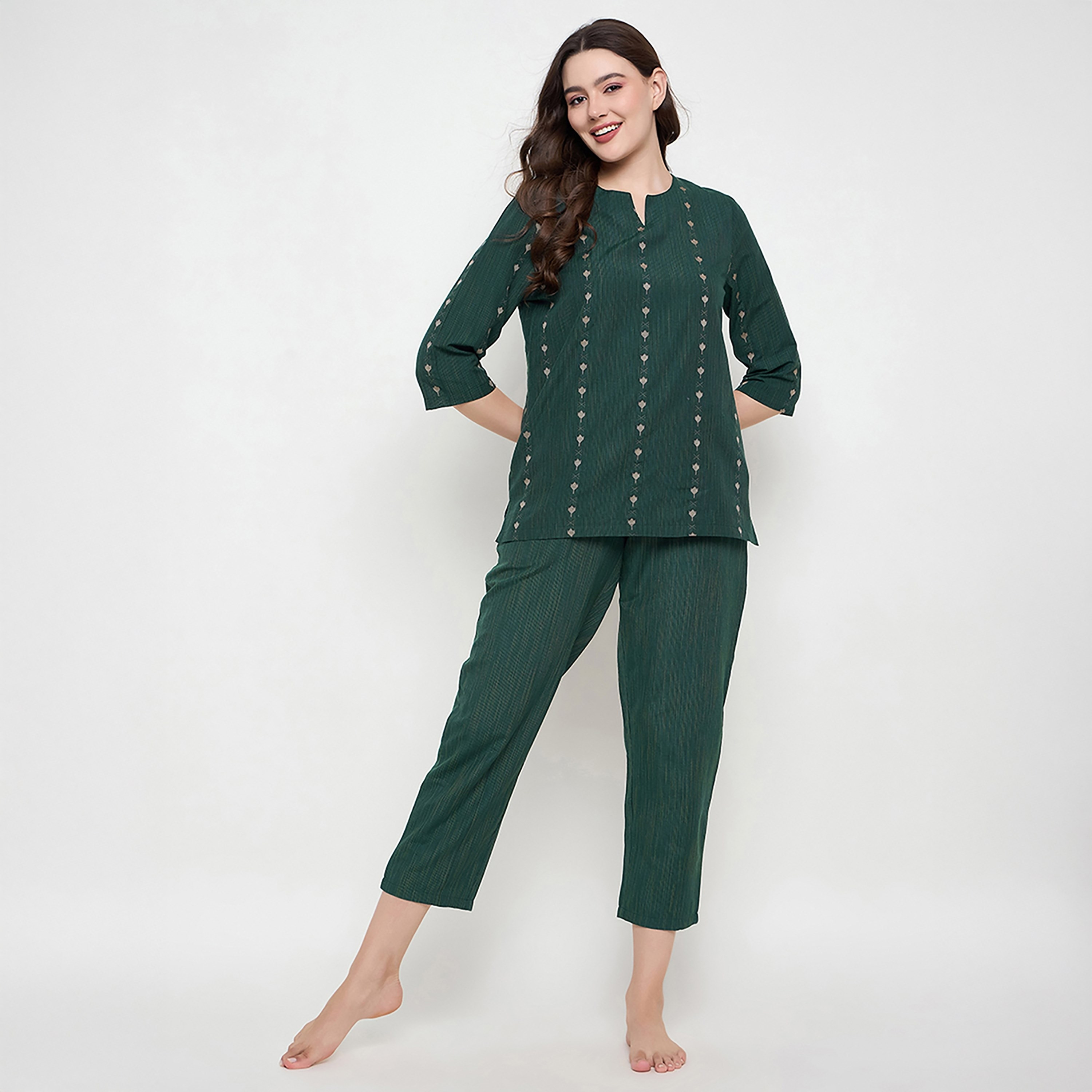 طقم بيجامة وقميص نسائي مطبوع من كلوفيا-women-clothing-nightwear-pyjamas-longsets-image-7