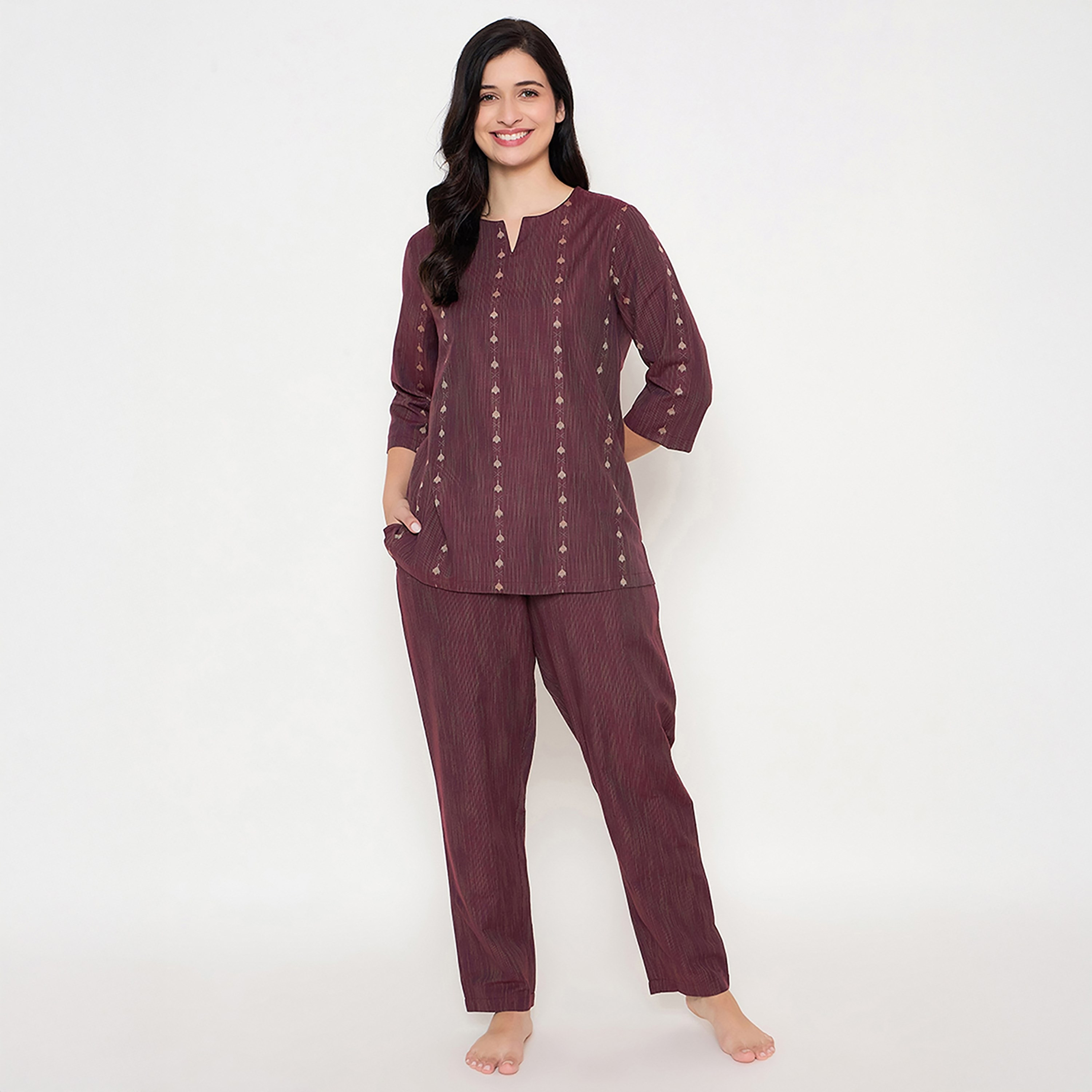 طقم بيجامة وقميص نسائي مطبوع من كلوفيا-women-clothing-nightwear-pyjamas-longsets-image-13