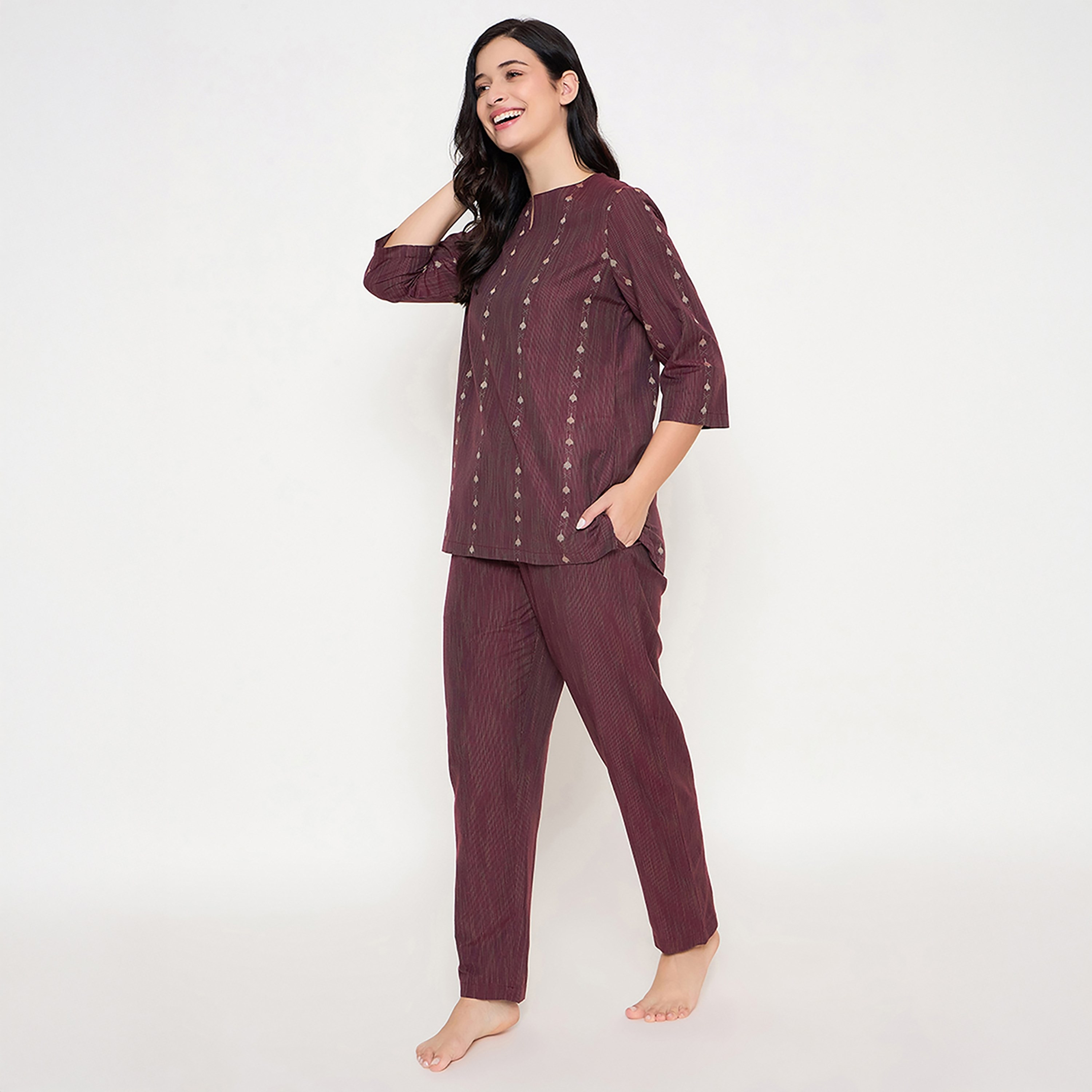 طقم بيجامة وقميص نسائي مطبوع من كلوفيا-women-clothing-nightwear-pyjamas-longsets-image-15