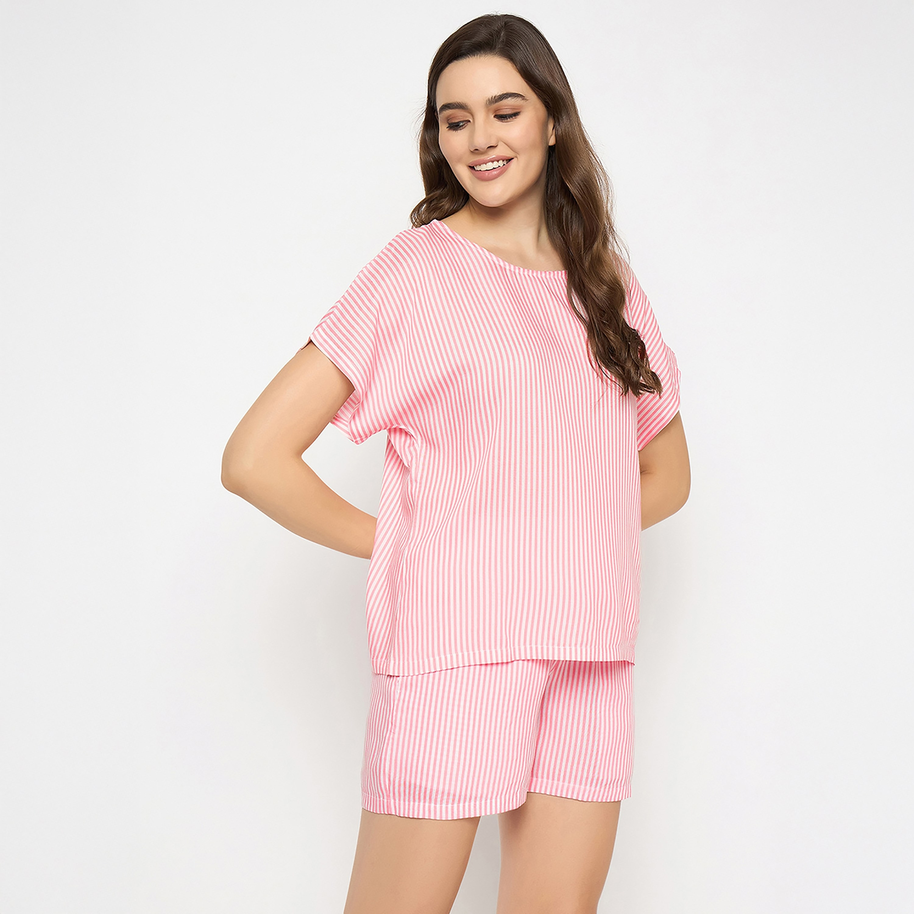 بلوزة وشورت مخطط للنساء باللون الخوخي من كلوفيا - رايون-women-clothing-nightwear-pyjamas-shortsets-image-3
