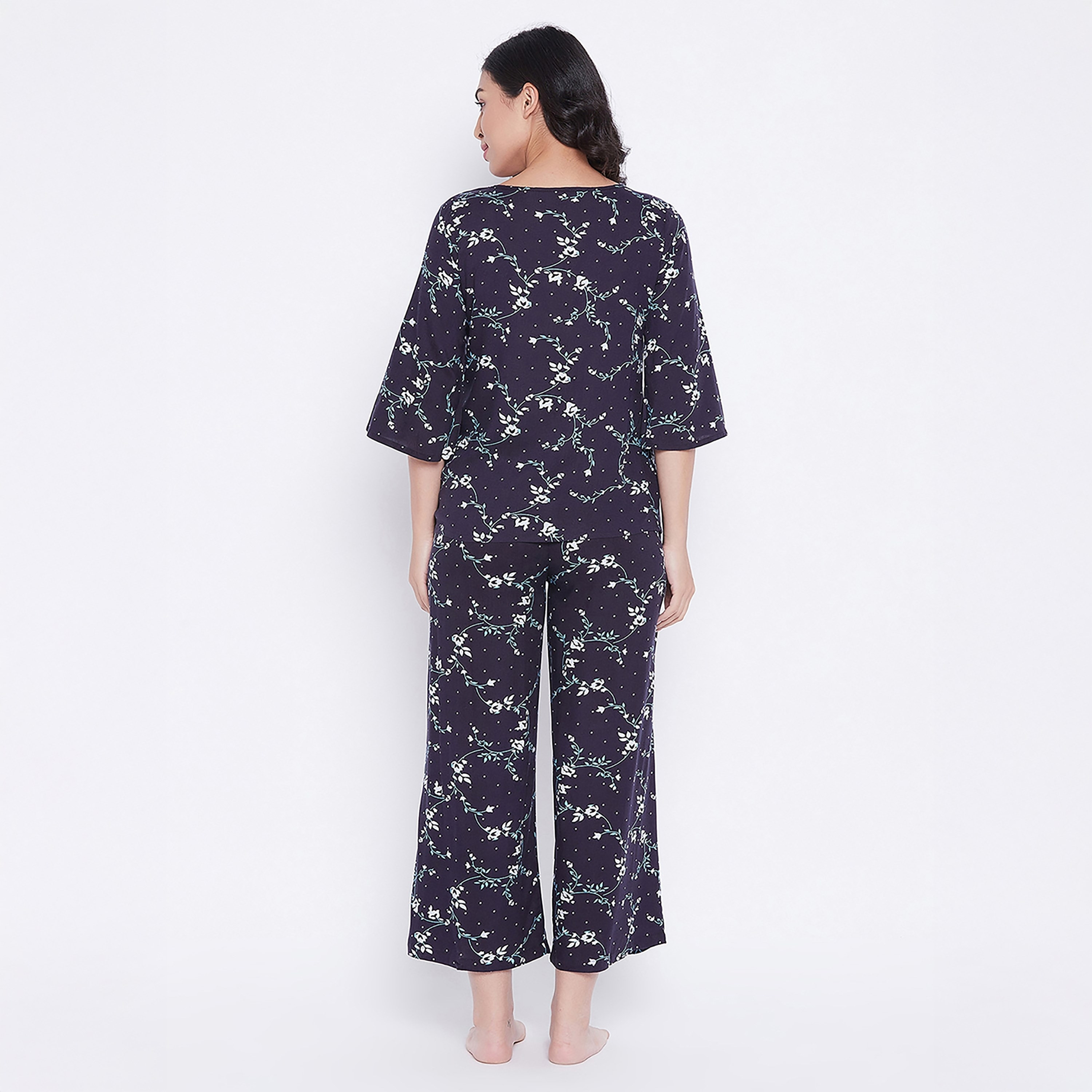 طقم بلوزة وبيجامة بريتي فلورالز للنساء باللون الأزرق من كلوفيا - رايون-women-clothing-nightwear-pyjamas-longsets-image-4