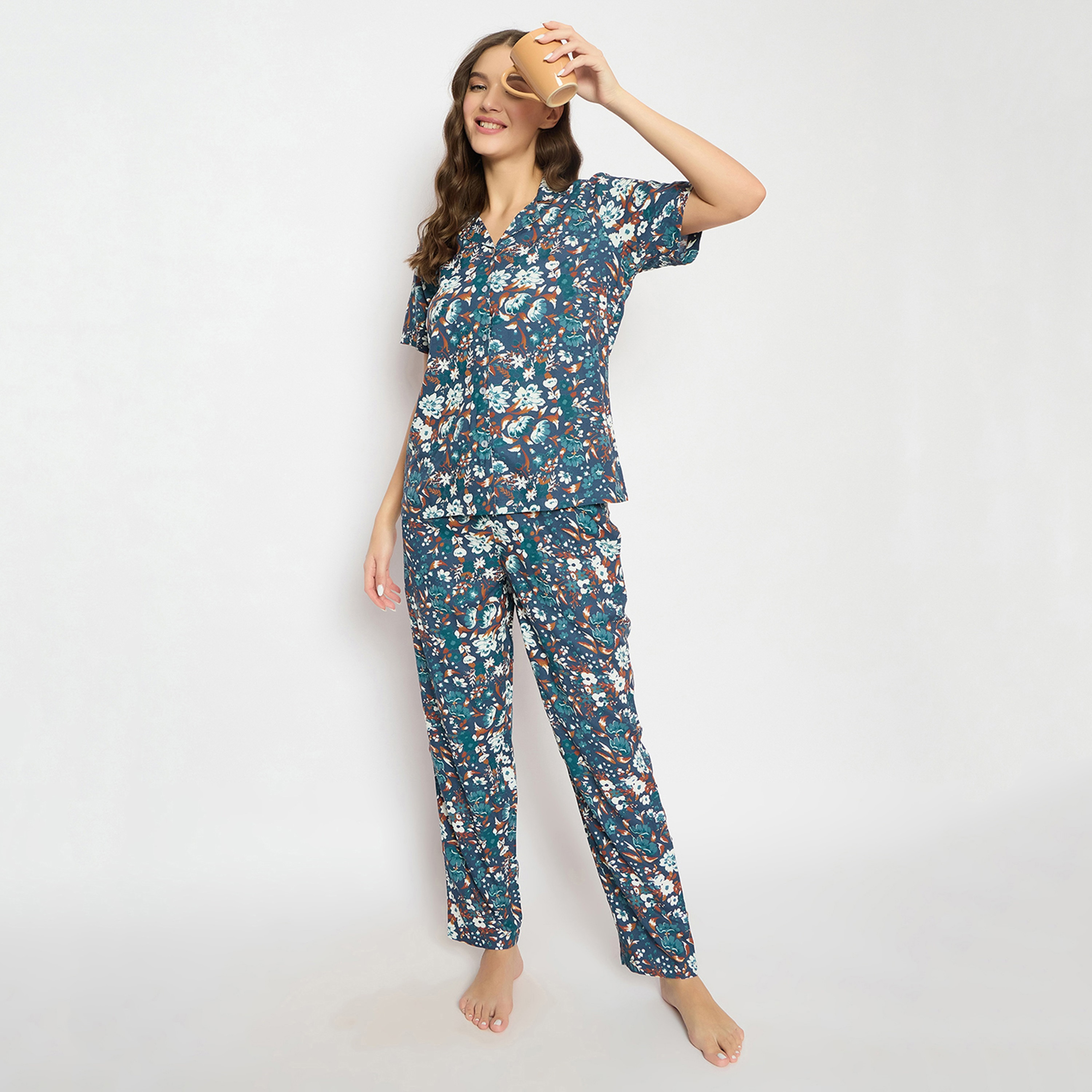 بدلة نوم نسائية بطبعة الزهور وأزرار بلون أزرق داكن من كلوفيا - رايون-women-clothing-nightwear-pyjamas-longsets-image-5