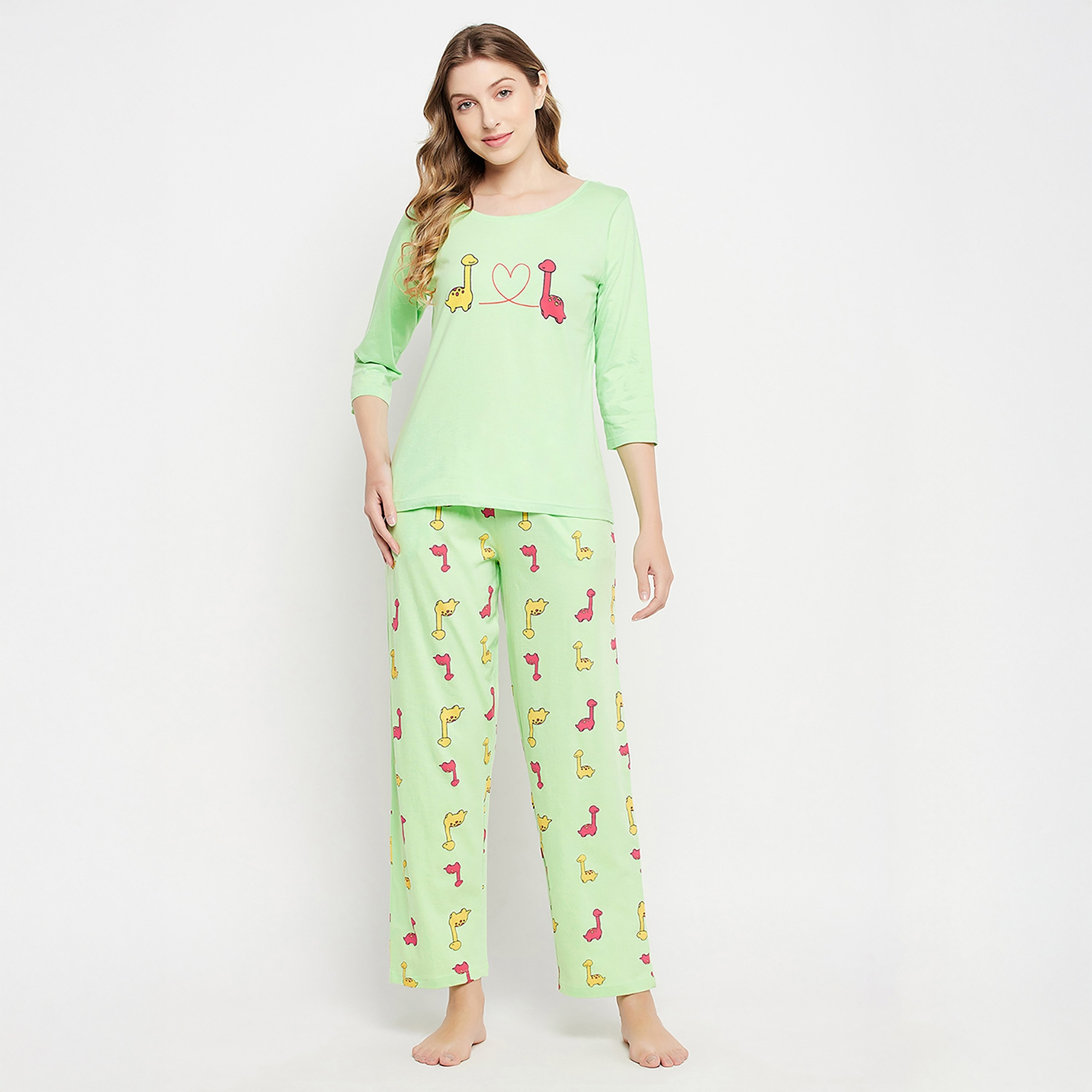 طقم بيجامة وقميص نسائي بطبعة ديناصور باللون الأخضر النعناعي من كلوفيا - 100% قطن-women-clothing-nightwear-pyjamas-longsets-image-1