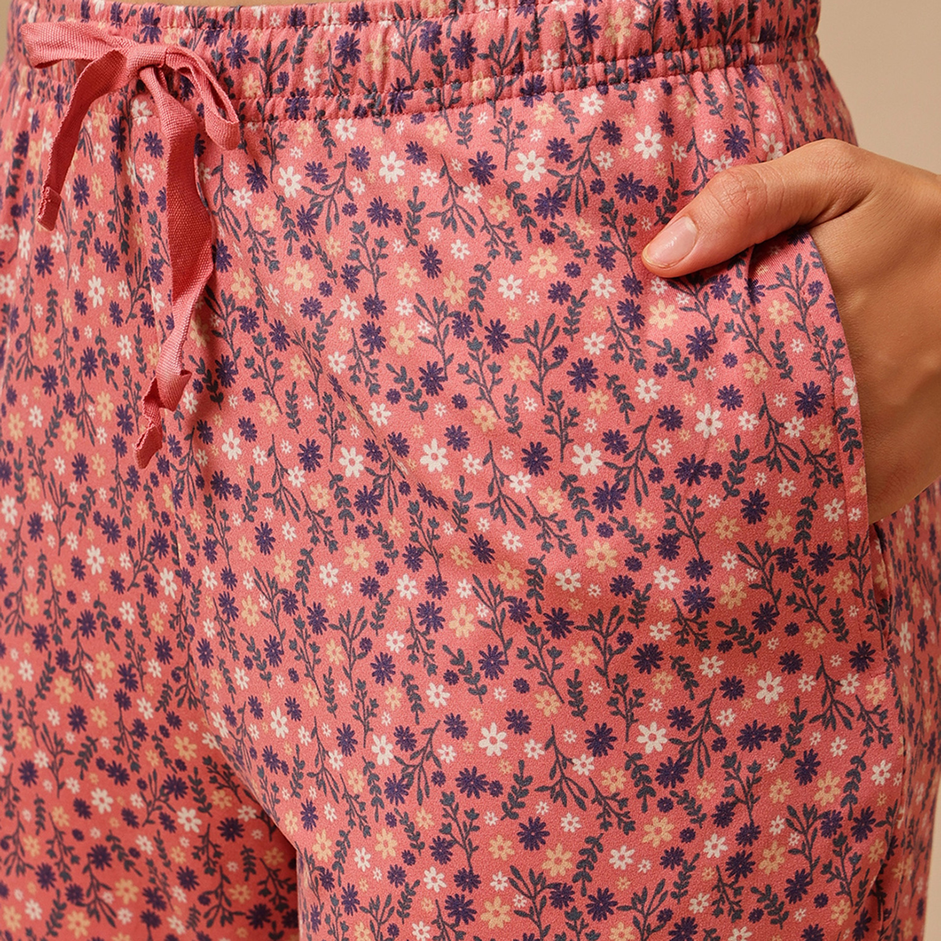 طقم توب وبنطلون بيجامة نسائي بطبعة الزهور فائقة النعومة بلون وردي مرجاني من كلوفيا-women-clothing-nightwear-pyjamas-longsets-image-7