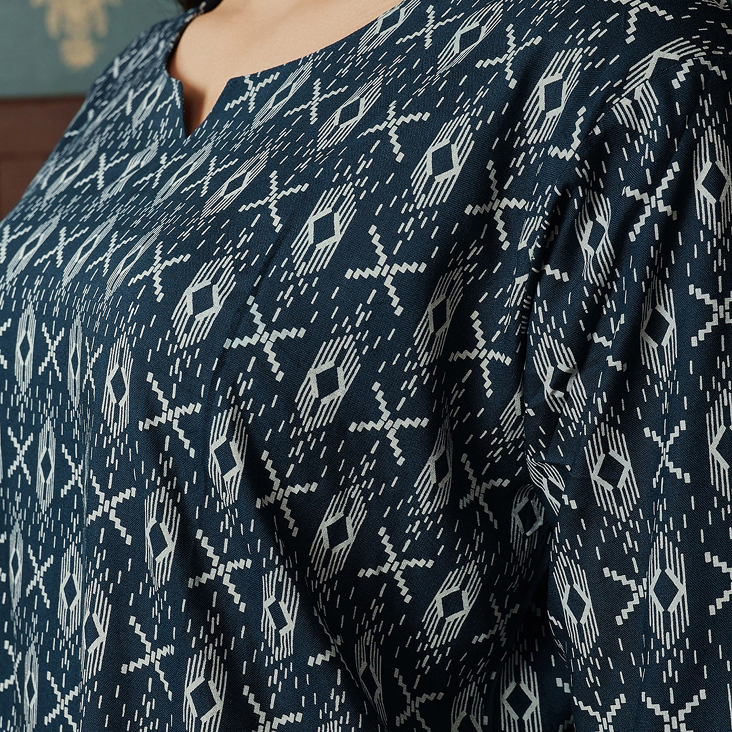 Clovia Printed Women's Top & Pyjama Set in Navy Colour - Rayon-women-clothing-nightwear-pyjamas-longsets-image-6