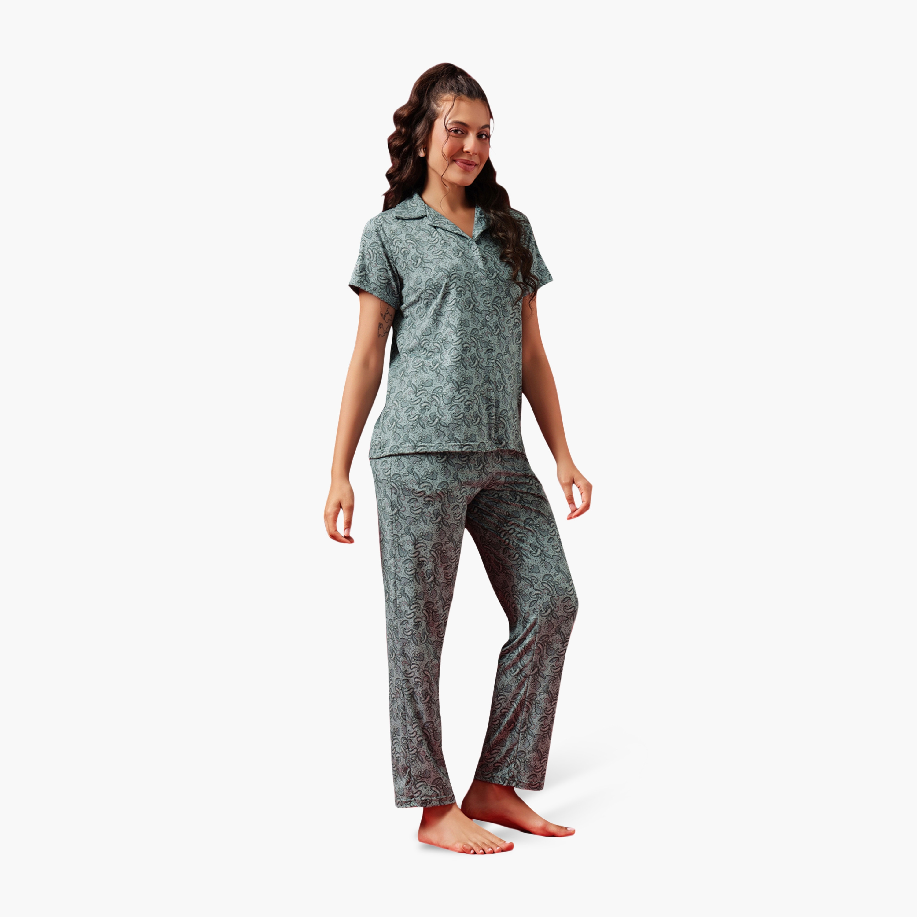 بدلة نوم نسائية بطبعة بيزلي فائقة النعومة وأزرار من كلوفيا-women-clothing-nightwear-pyjamas-longsets-image-3