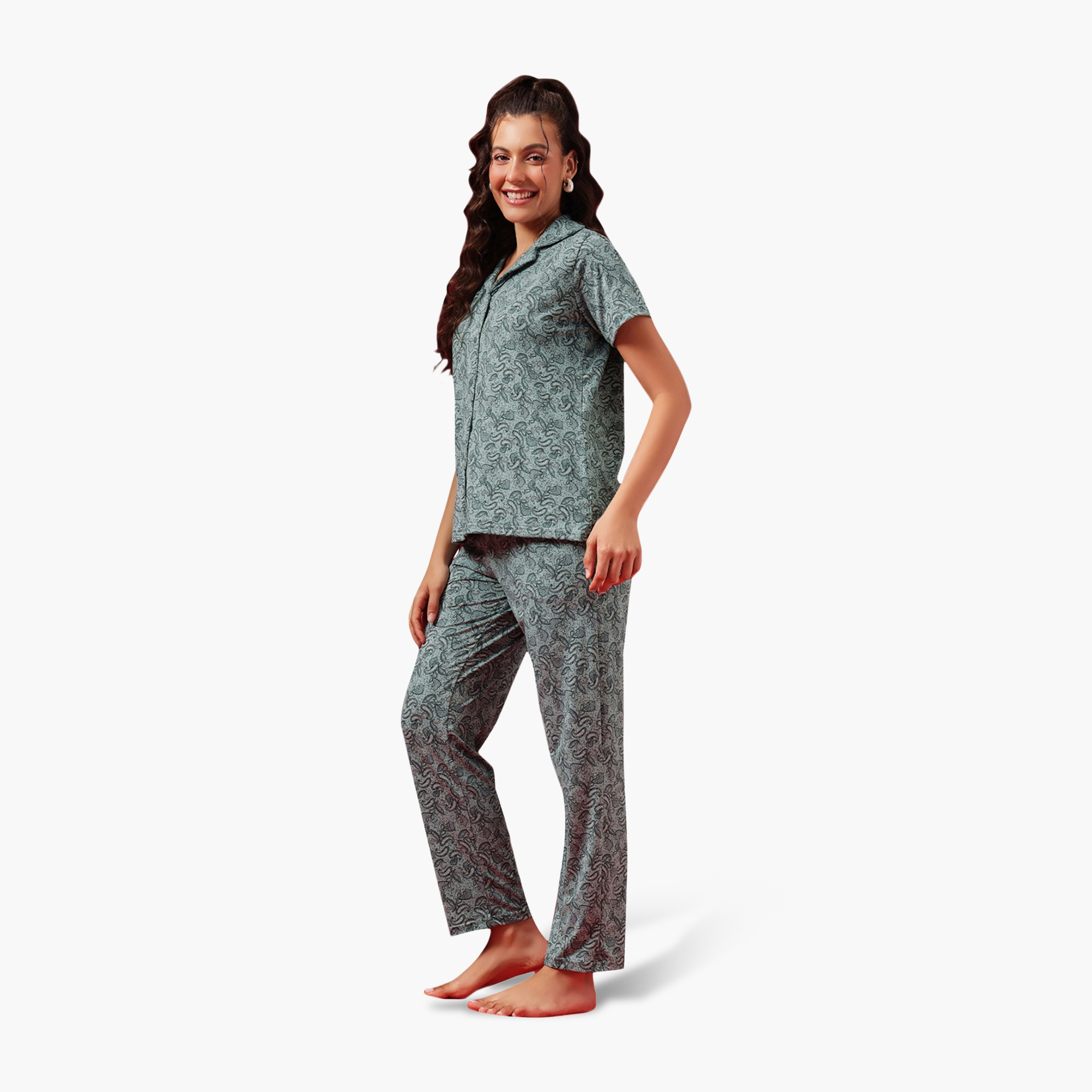 بدلة نوم نسائية بطبعة بيزلي فائقة النعومة وأزرار من كلوفيا-women-clothing-nightwear-pyjamas-longsets-image-5