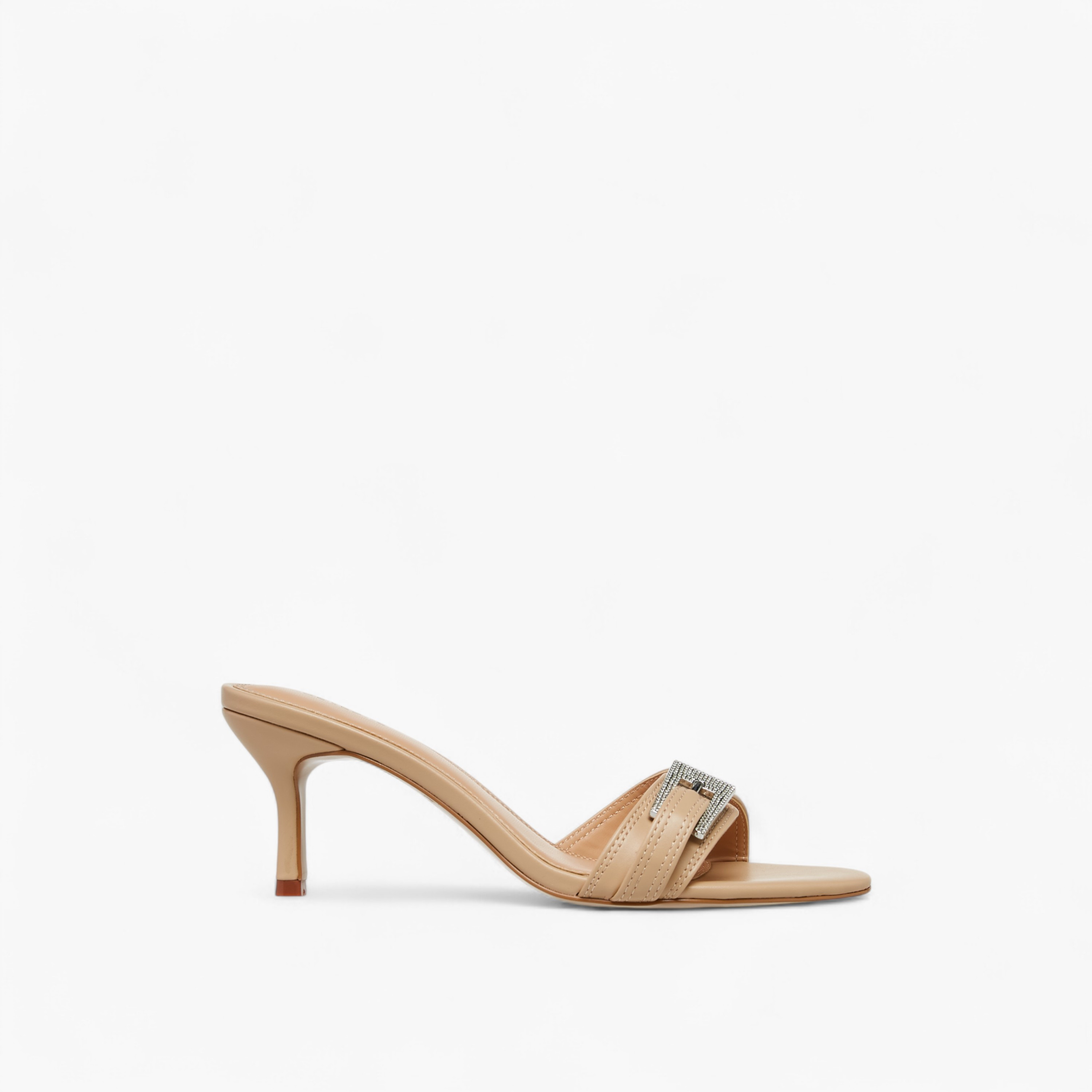 صندل سهل الارتداء بزينة إبزيم وكعب رفيع من سيليست-women-shoes-sandals-heeled-image-8