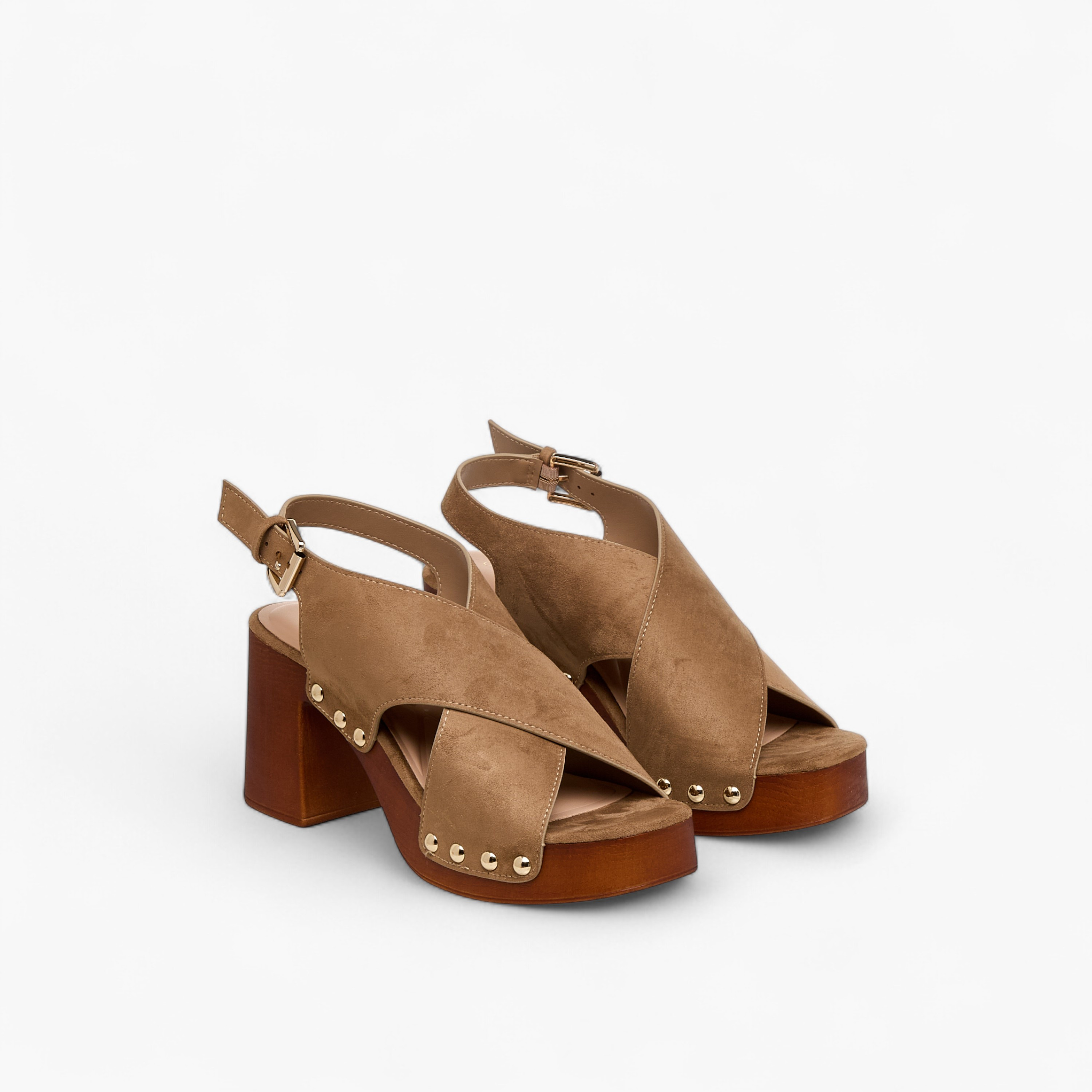 صندل بكعب بلاتفورم للنساء من سيليست-women-shoes-sandals-heeled-image-1