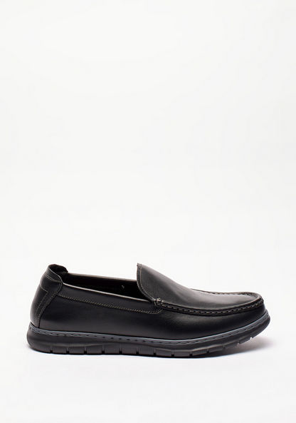 Le Confort Solid Slip-On Leather Loafers with Stitch Detail-Men%27s Casual Shoes-image-1