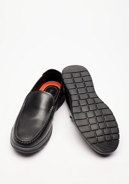 Le Confort Solid Slip-On Leather Loafers with Stitch Detail-Men%27s Casual Shoes-image-2