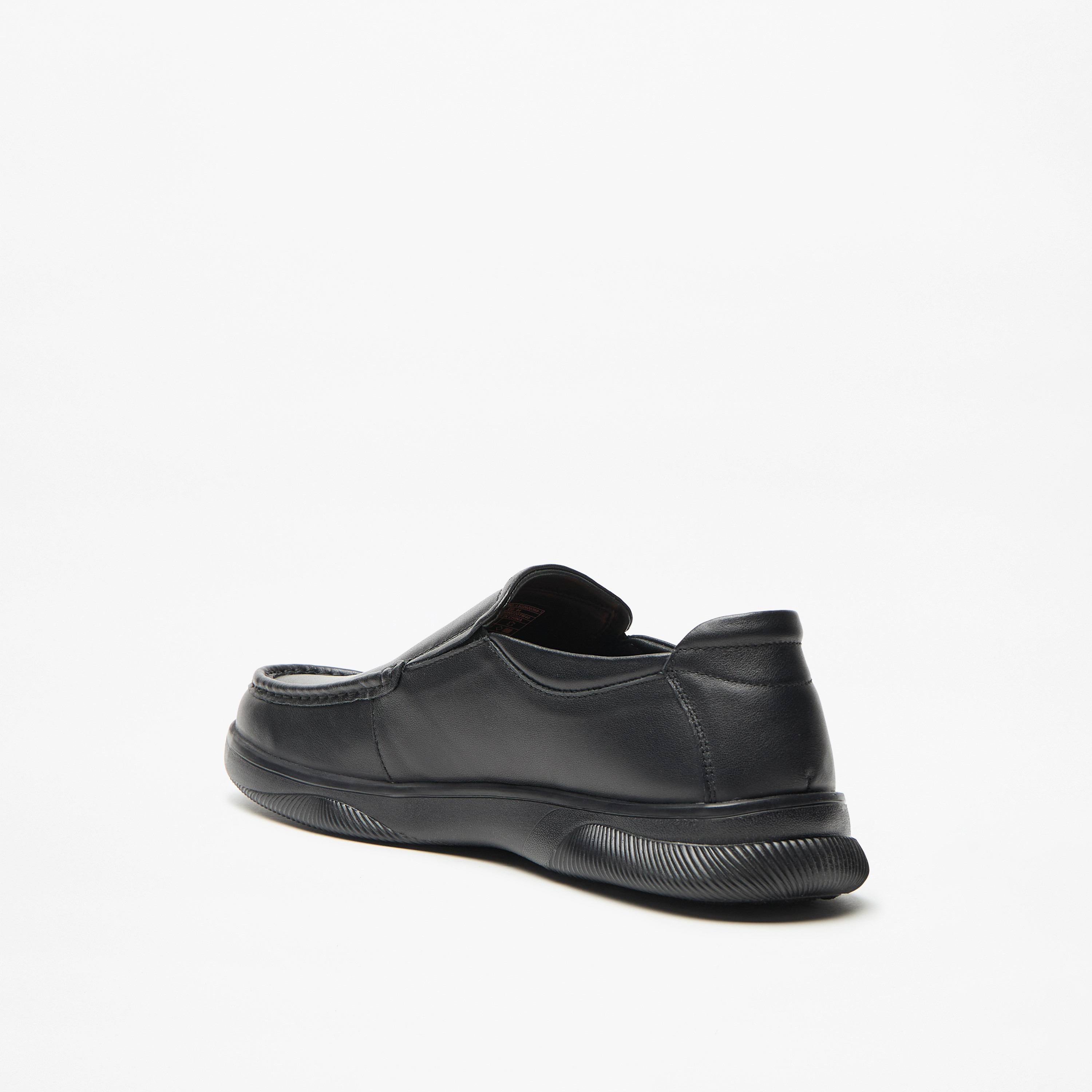 حذاء سادة سهل الارتداء من لو كونفورت-men-shoes-loafersandmoccasins-image-2