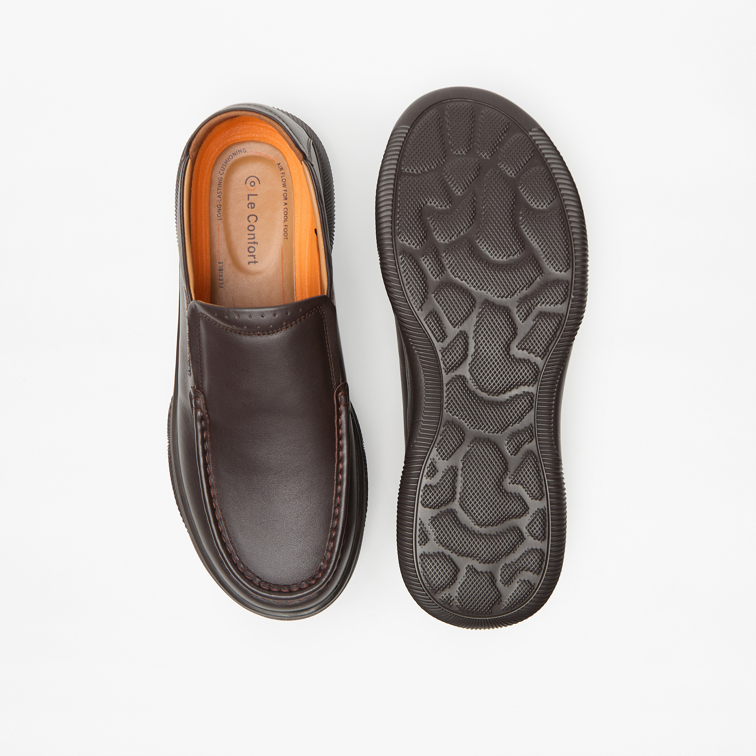 حذاء سادة سهل الارتداء من لو كونفورت-men-shoes-loafersandmoccasins-image-4