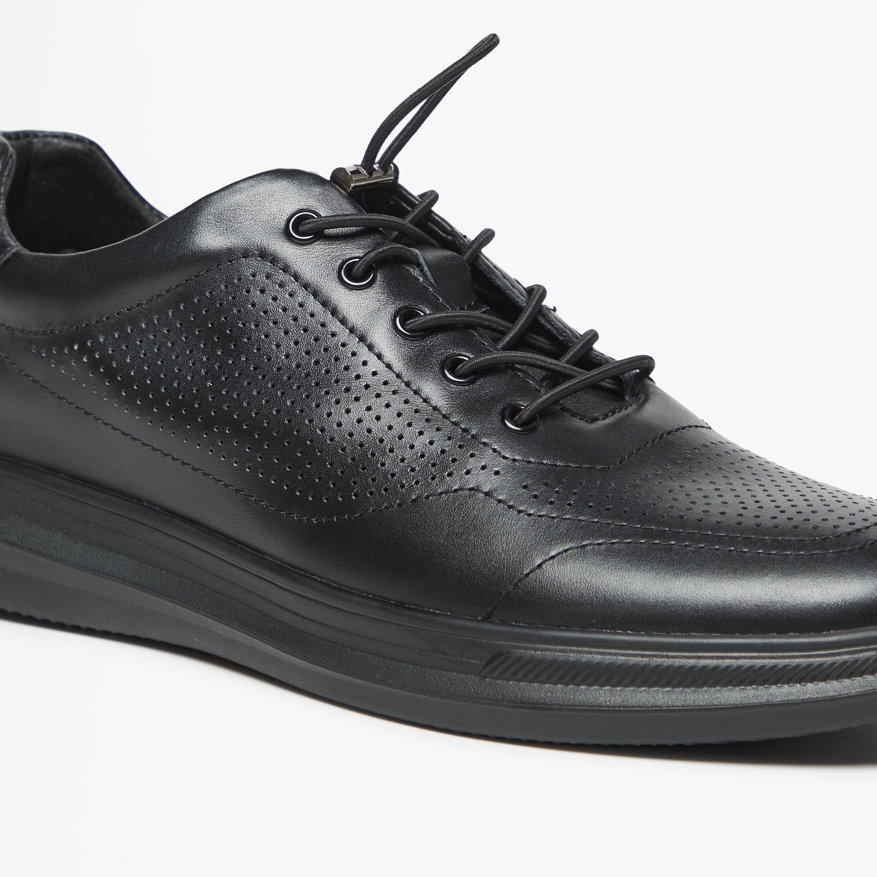 Duchini Men's Lace-Up Low Ankle Sneakers-men-shoes-sneakers-image-5