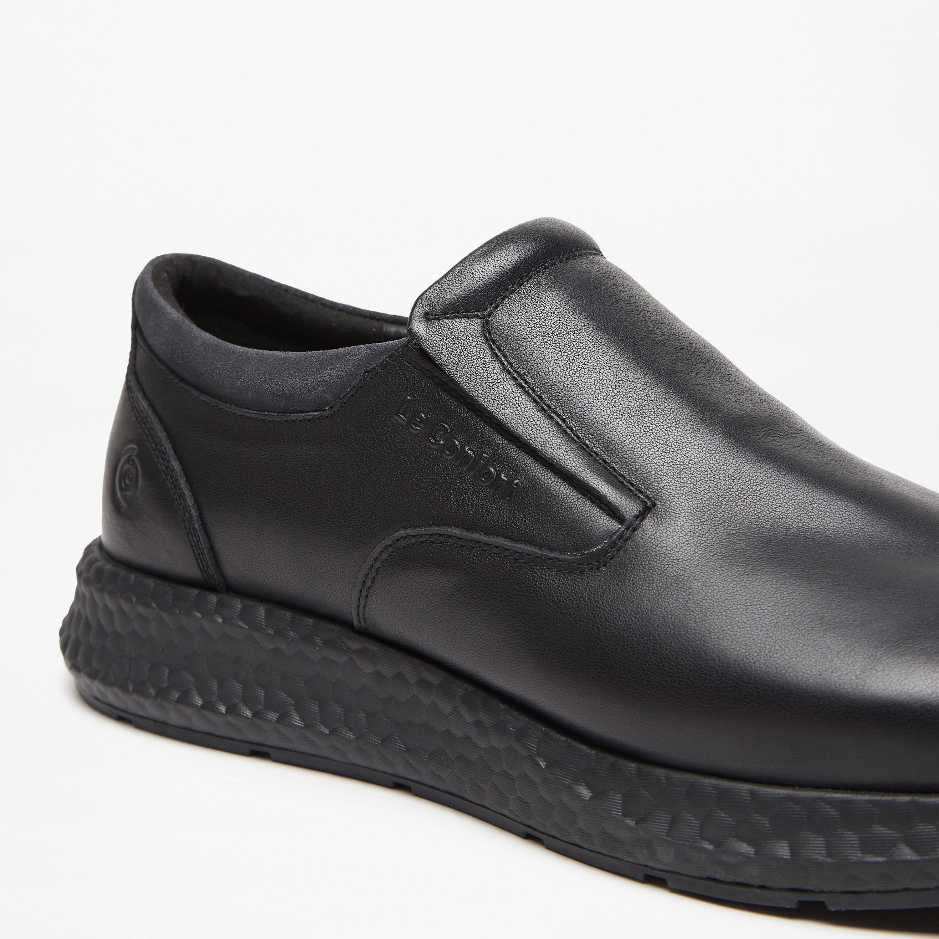 Le Confort Solid Slip-On Comfort Shoes-men-shoes-loafersandmoccasins-image-5