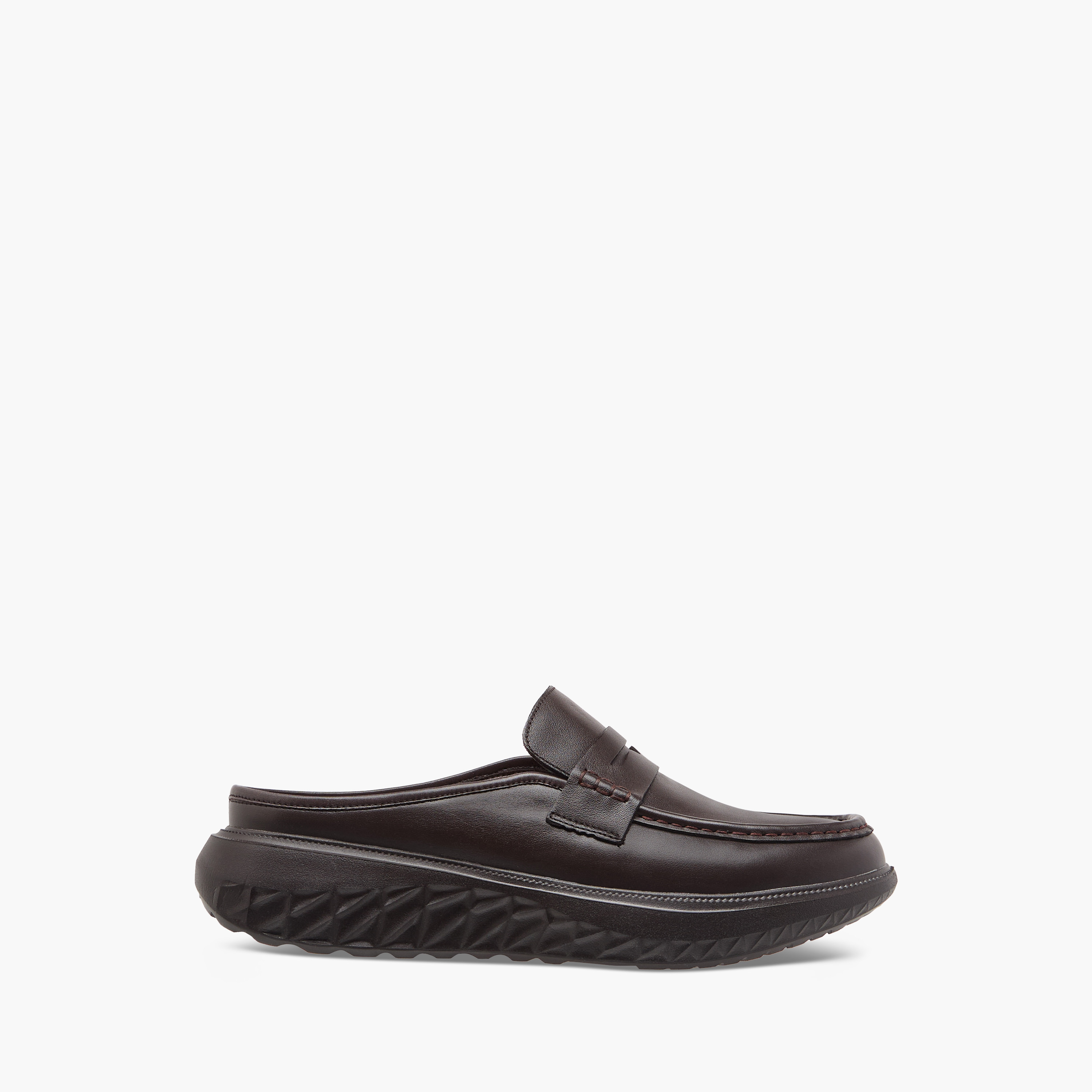 Le Confort Leather Cutout Detail Slip-On Mules-men-shoes-loafersandmoccasins-image-3
