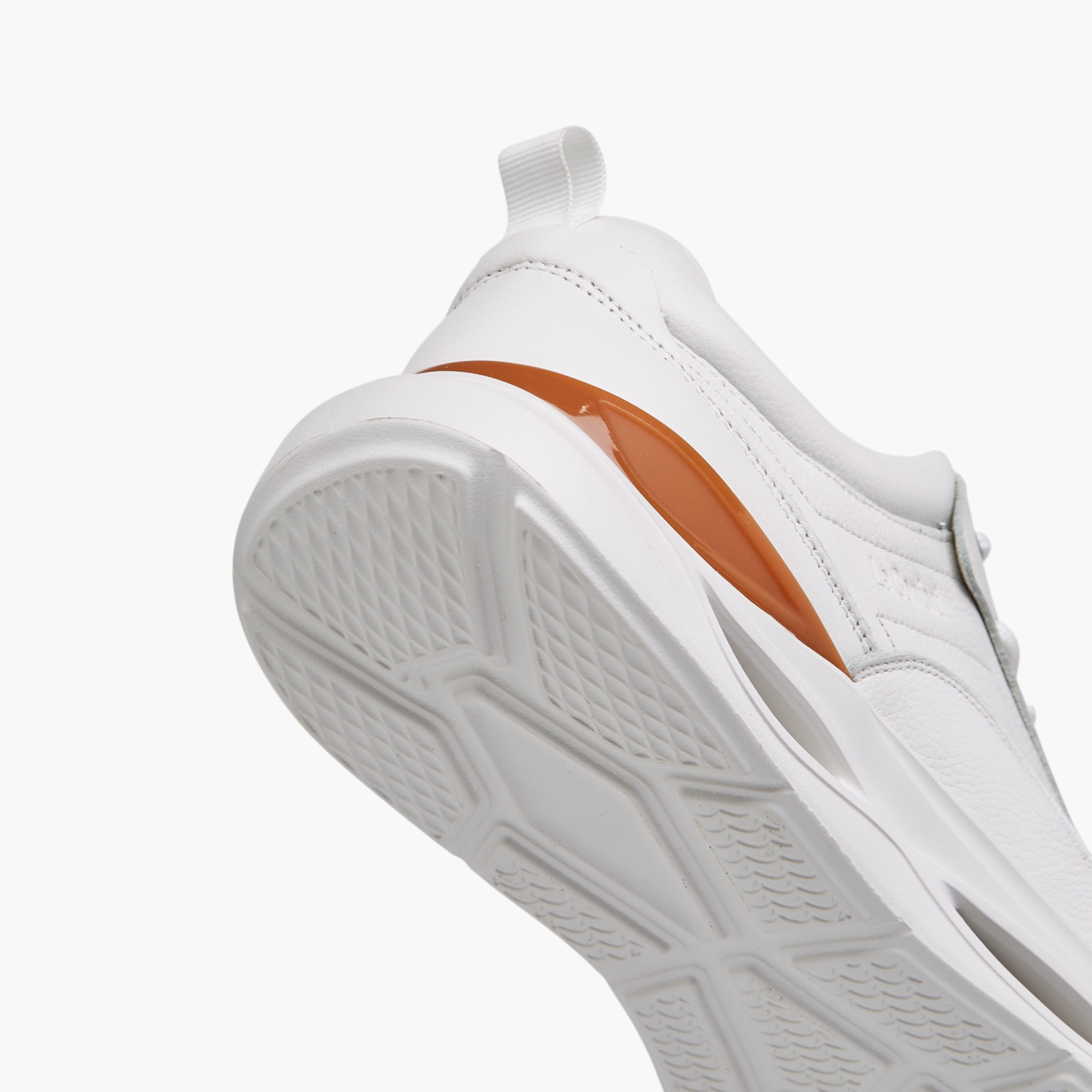 حذاء سنيكرز جلد برباط من لو كونفورت -men-shoes-sneakers-image-5